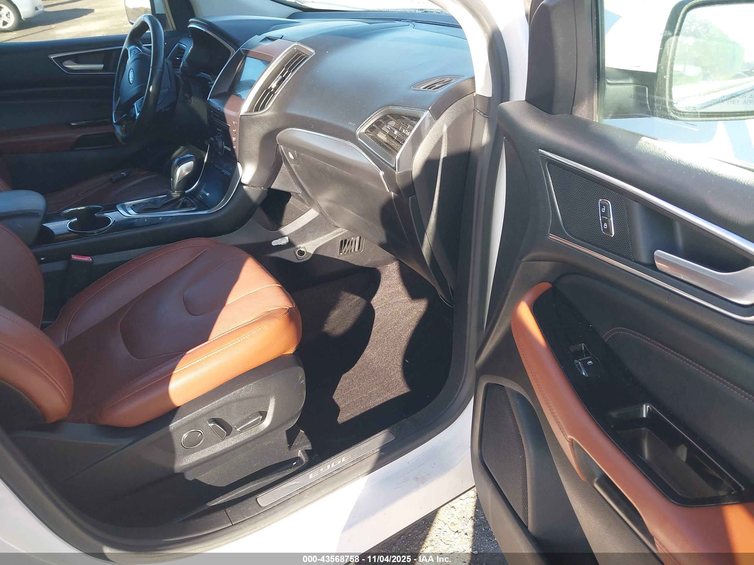 FORD EDGE image 5