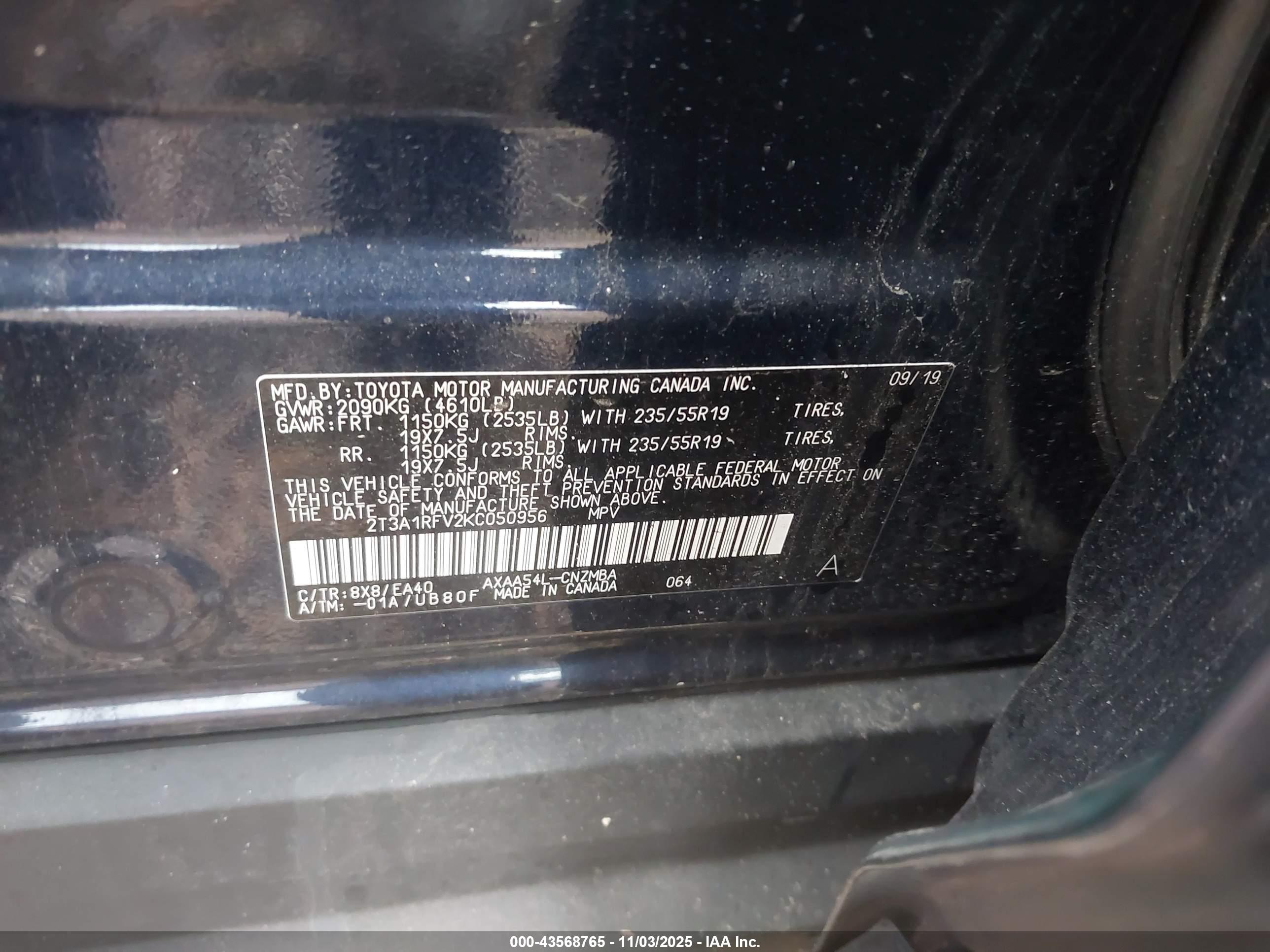 TOYOTA RAV4 image 9