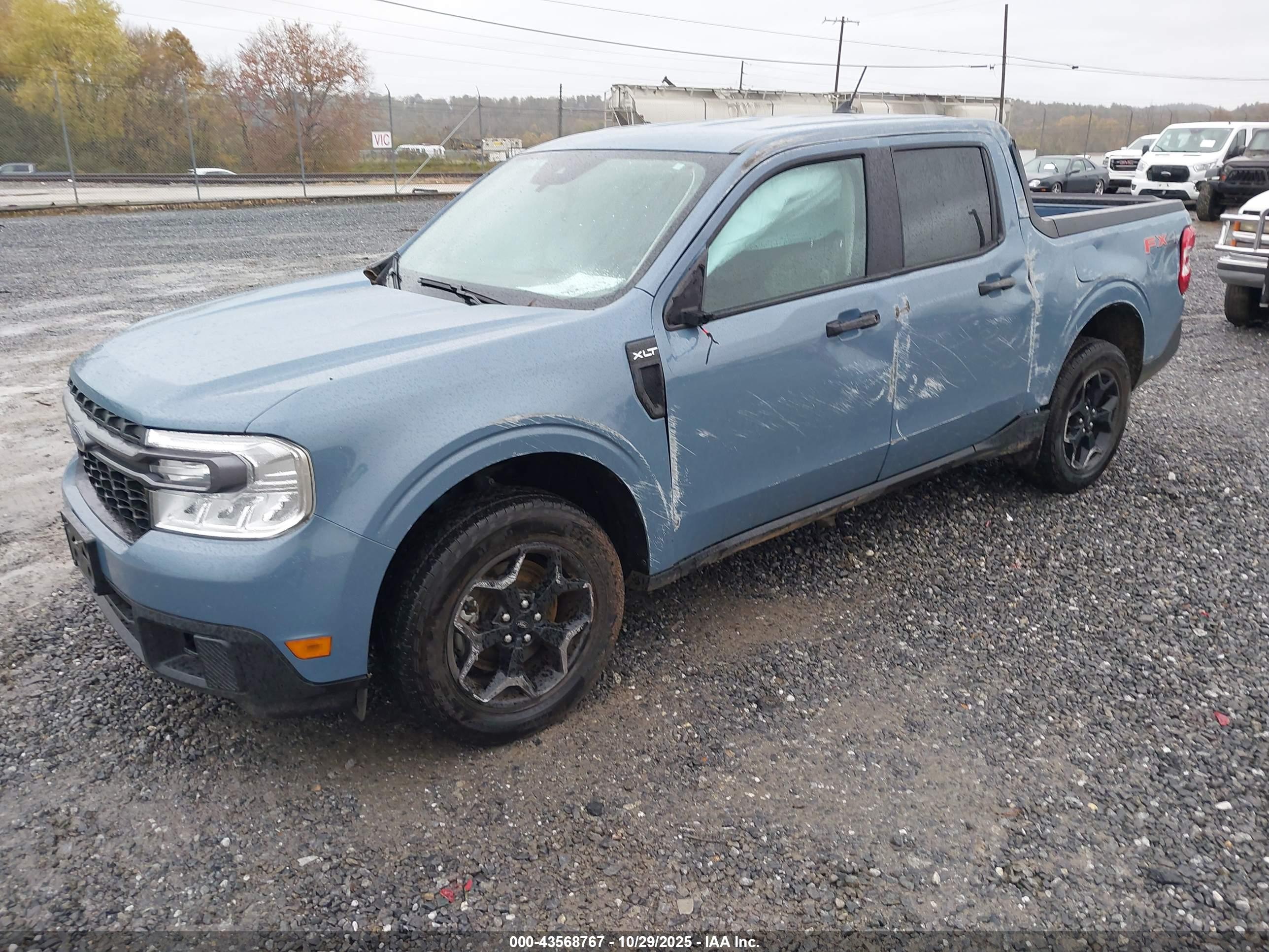 FORD MAVERICK image 2