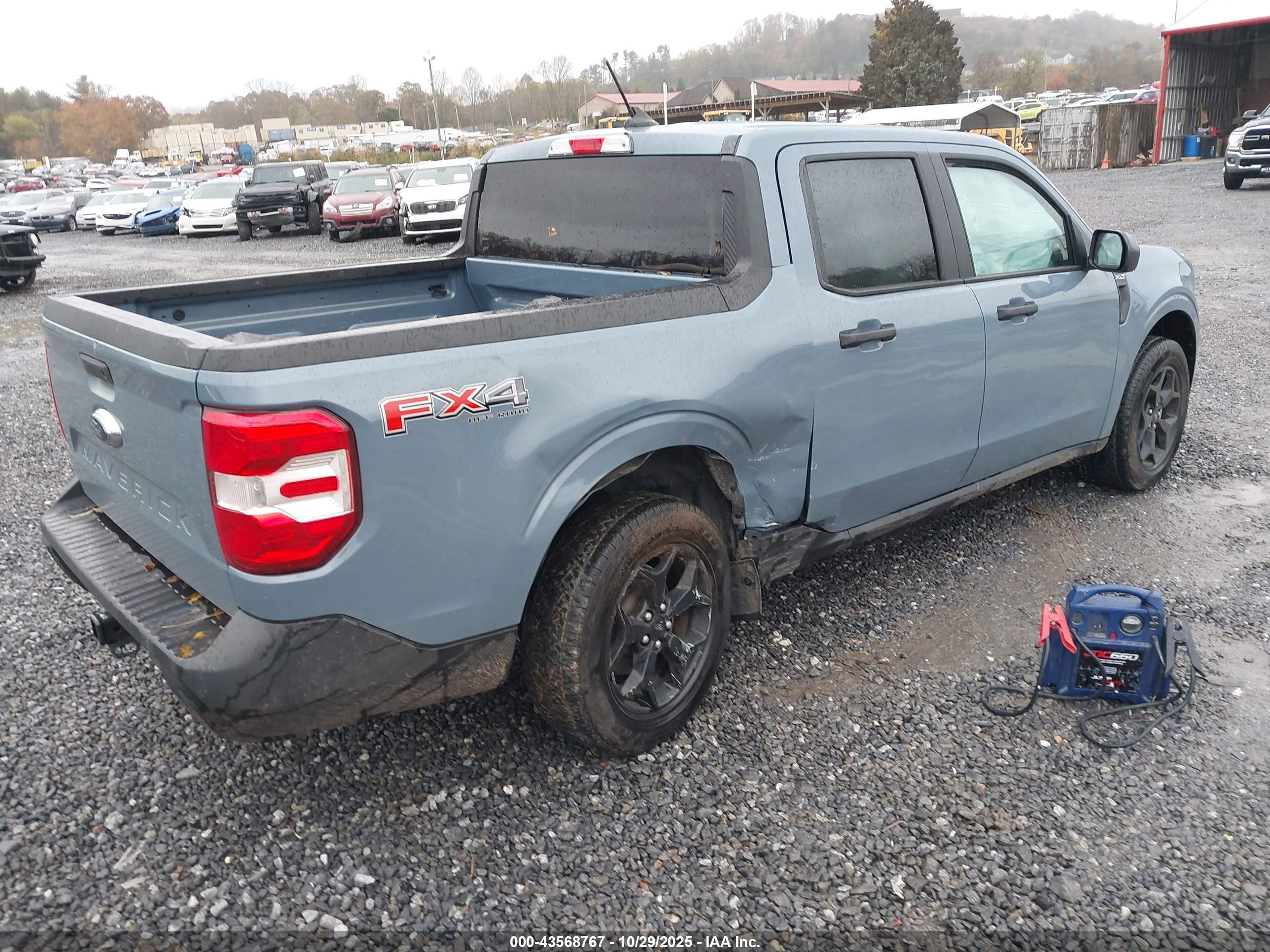FORD MAVERICK image 4