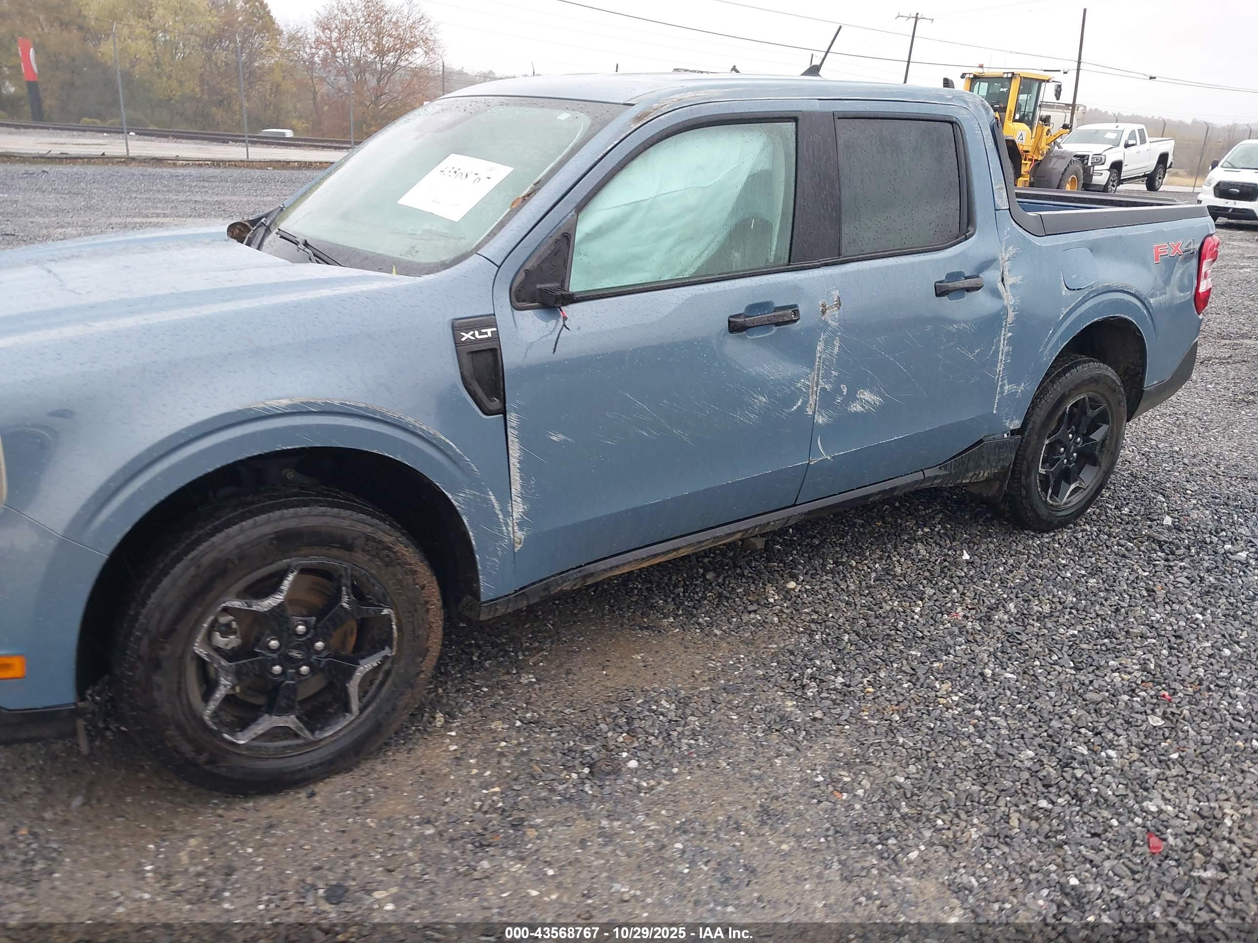 FORD MAVERICK image 6