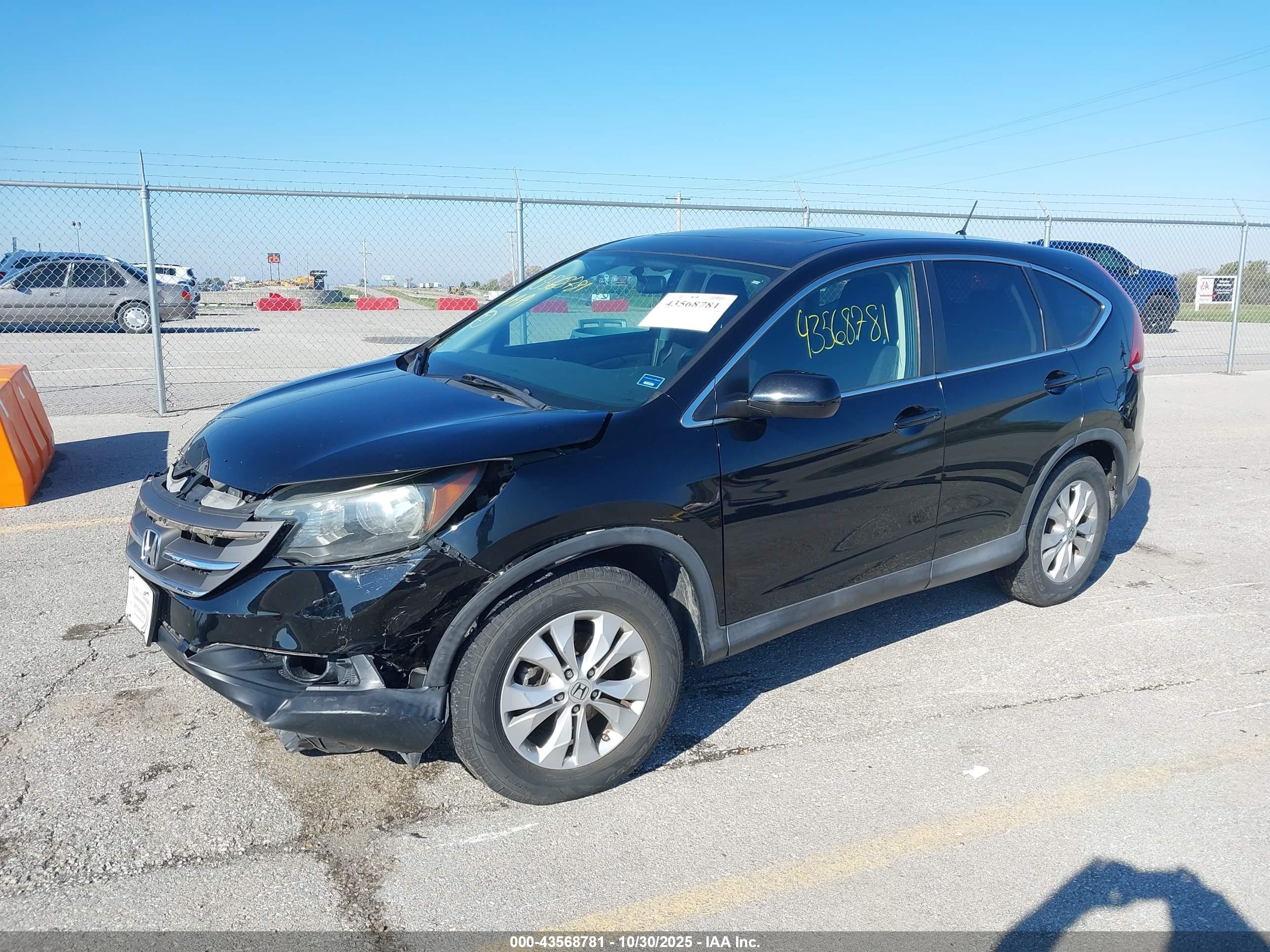 HONDA CR-V image 2