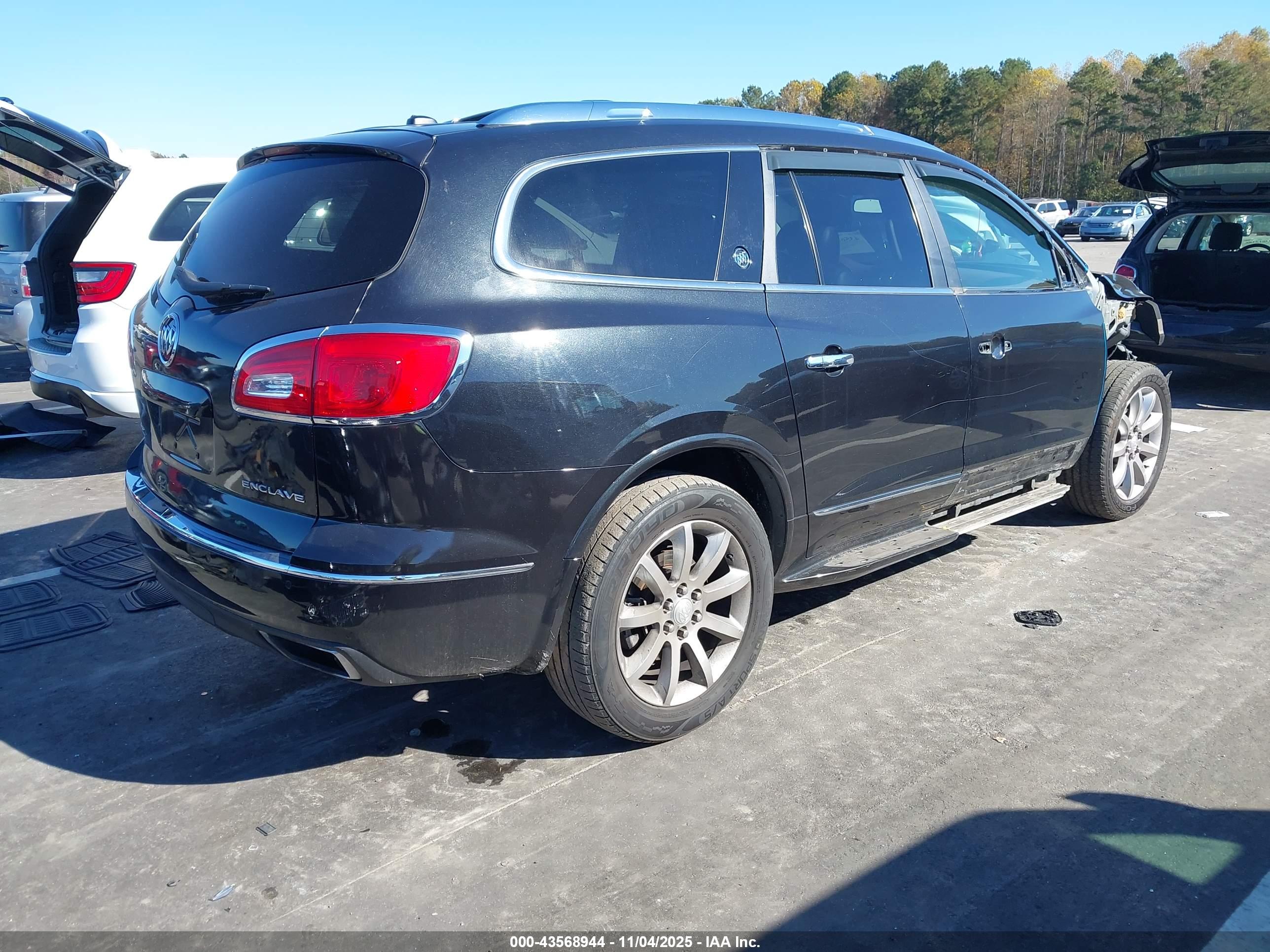 BUICK ENCLAVE image 4