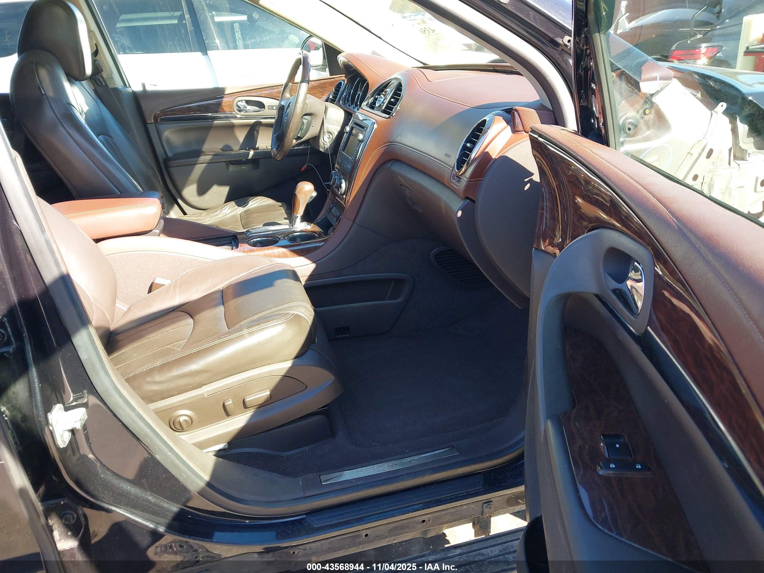 BUICK ENCLAVE image 5