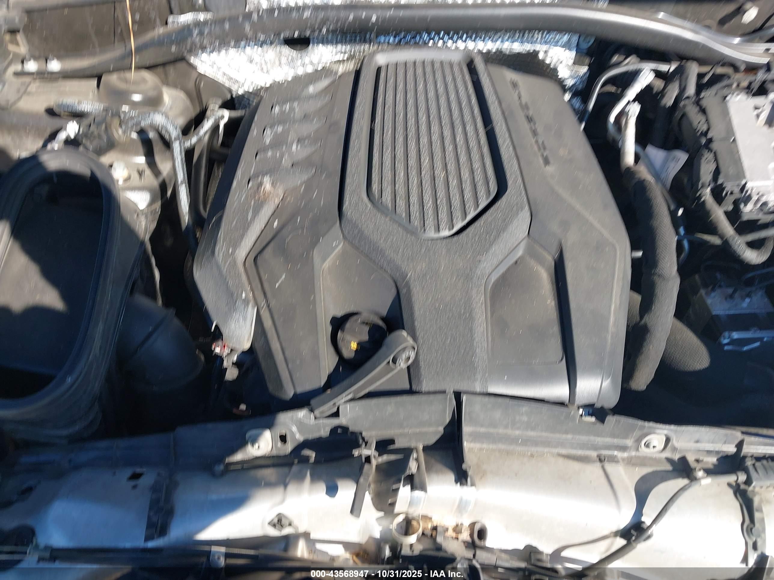 PORSCHE MACAN image 10