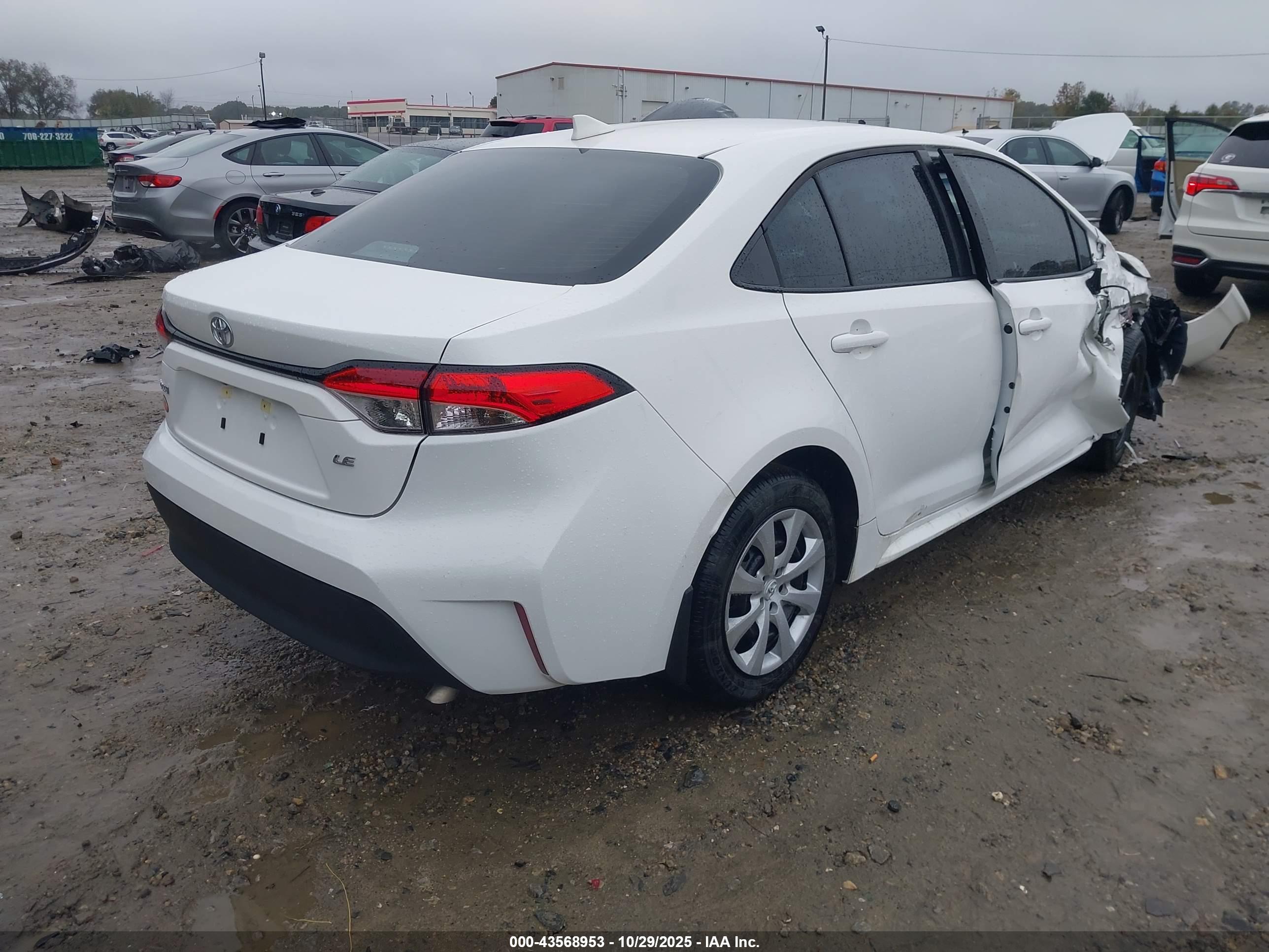 TOYOTA COROLLA image 4