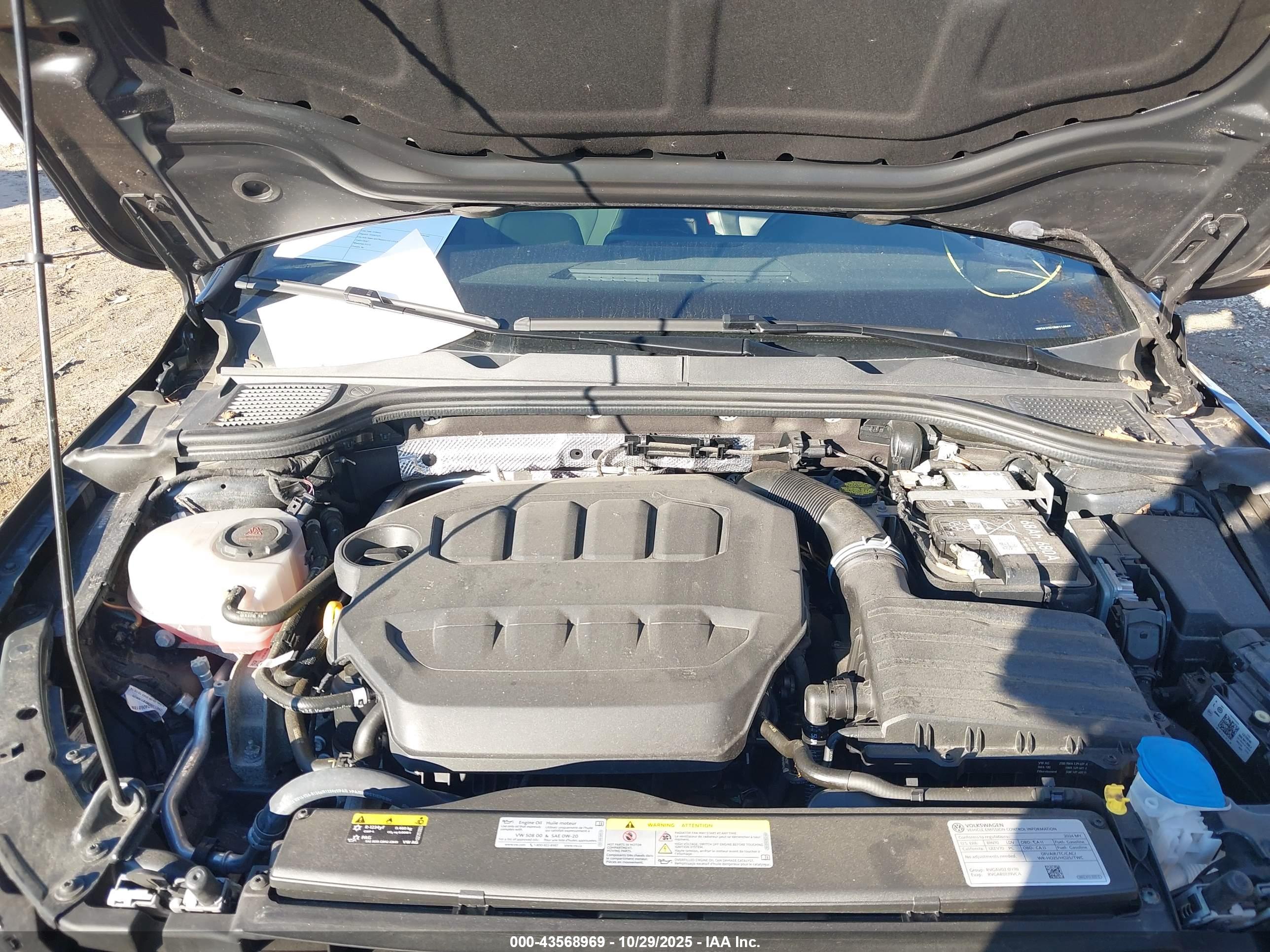VOLKSWAGEN GOLF image 10