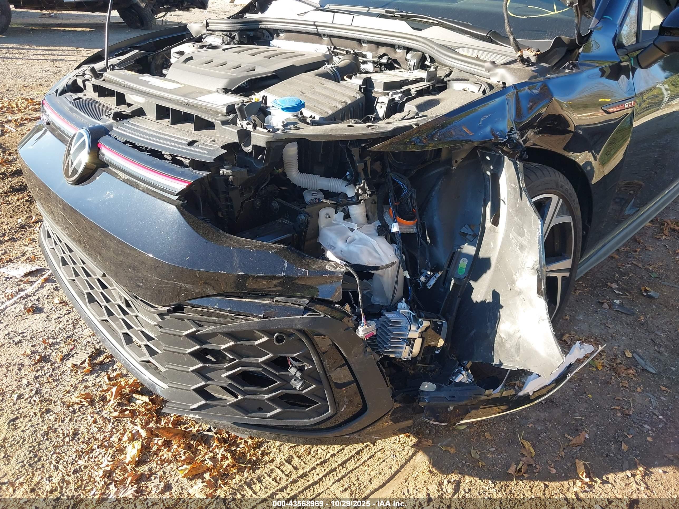 VOLKSWAGEN GOLF image 6