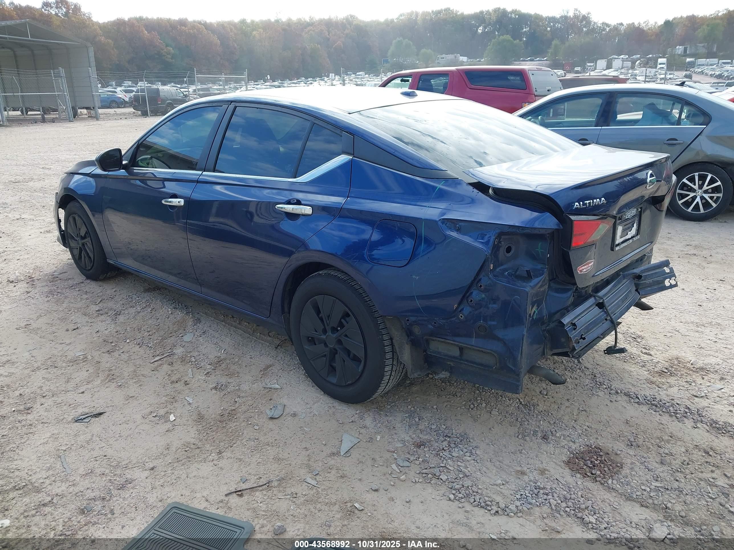 NISSAN ALTIMA image 3
