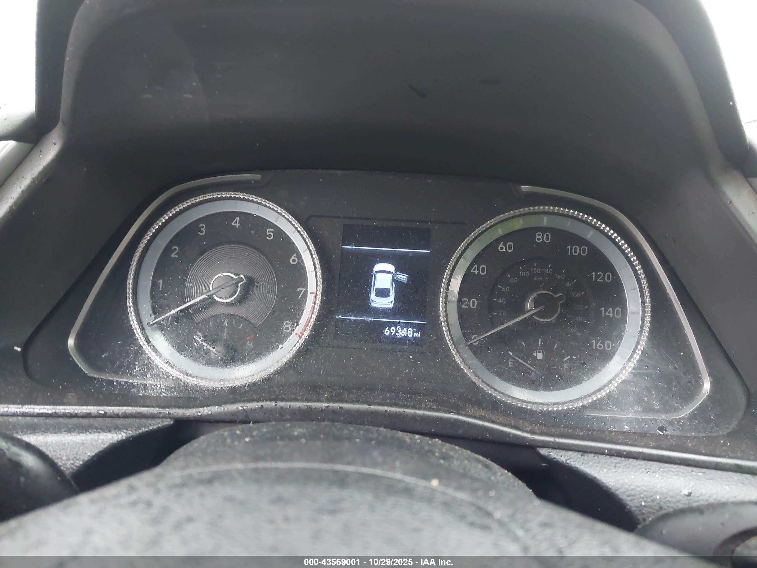 HYUNDAI SONATA image 7