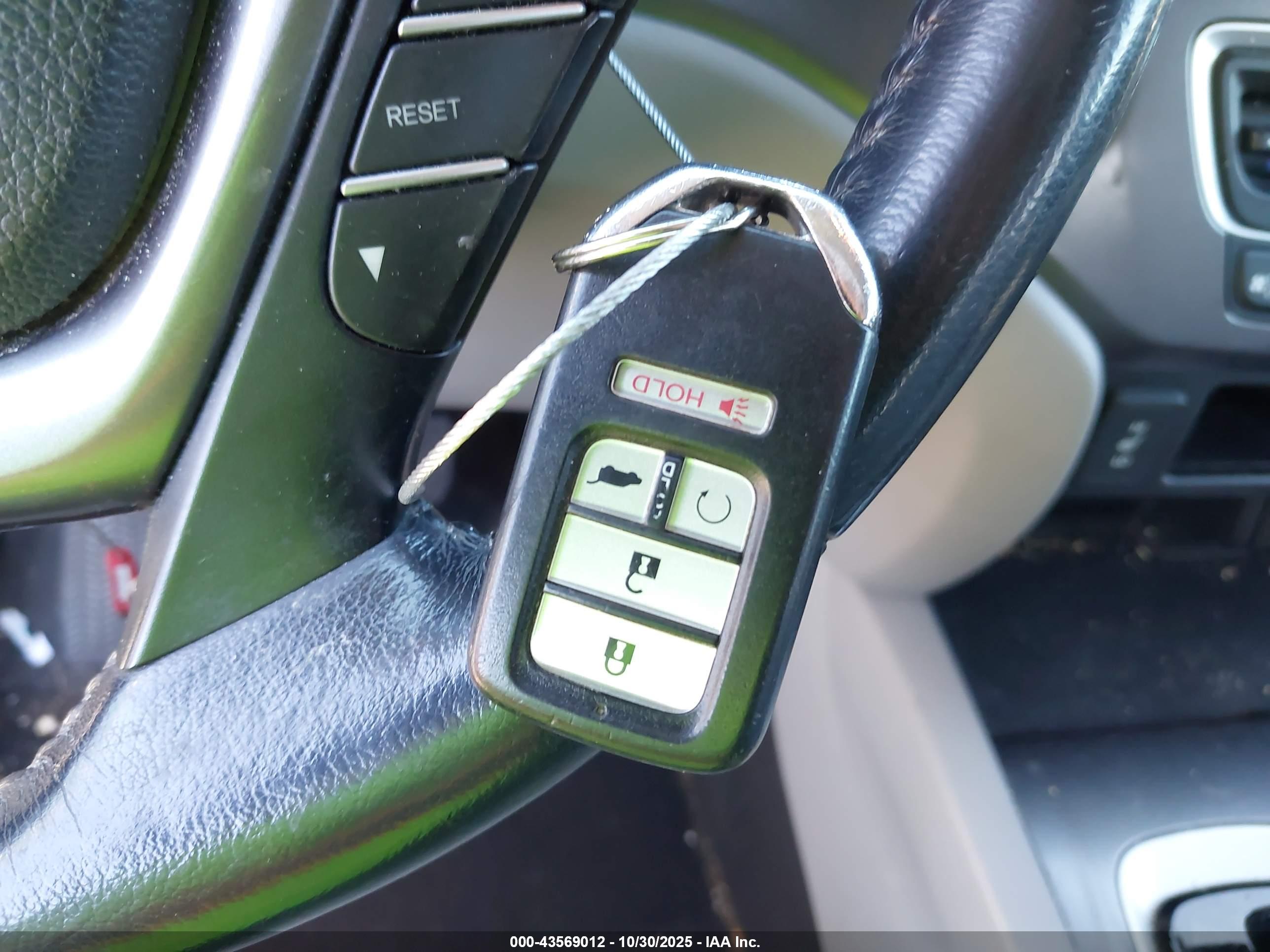 HONDA PILOT image 11