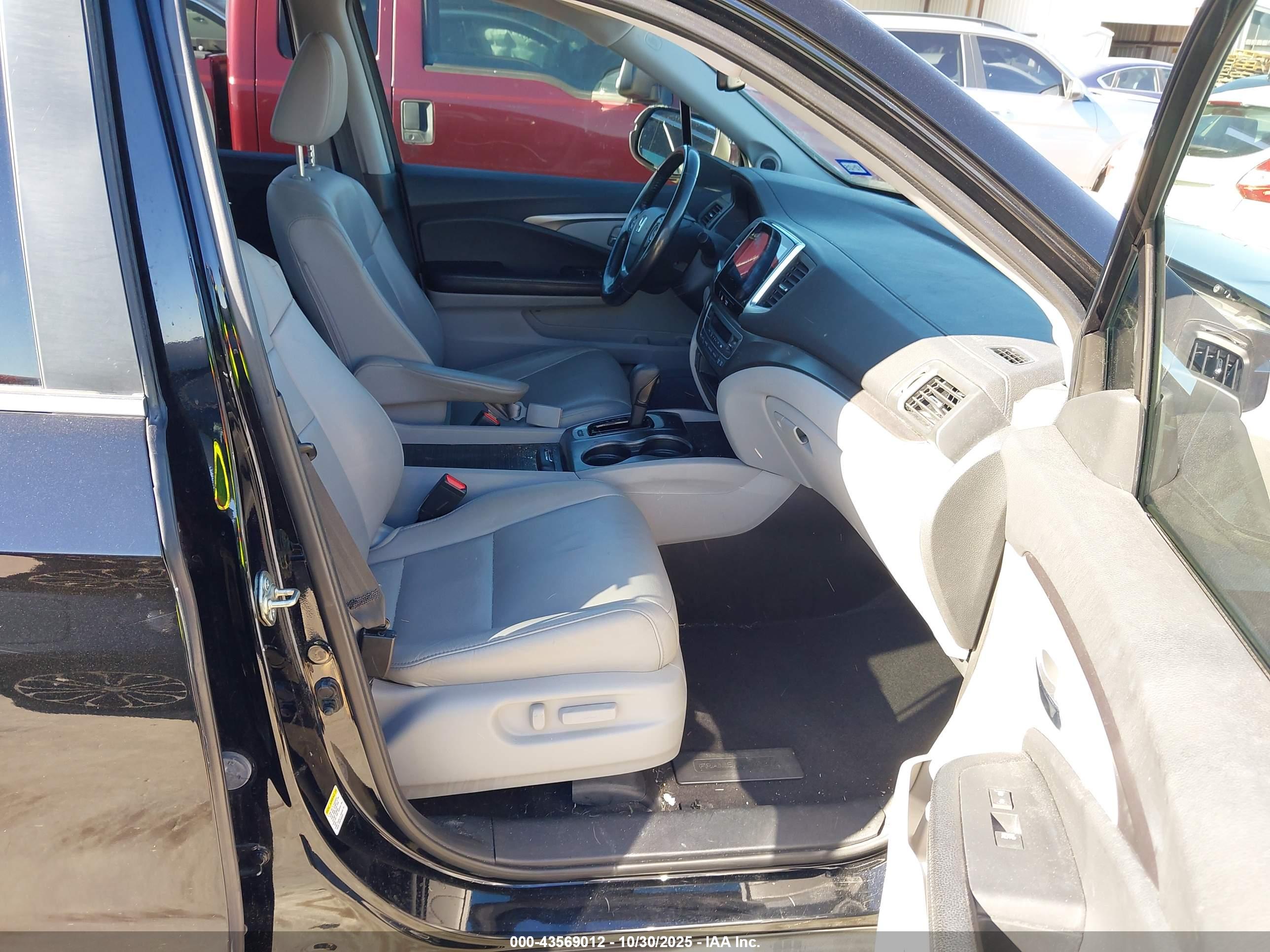 HONDA PILOT image 5