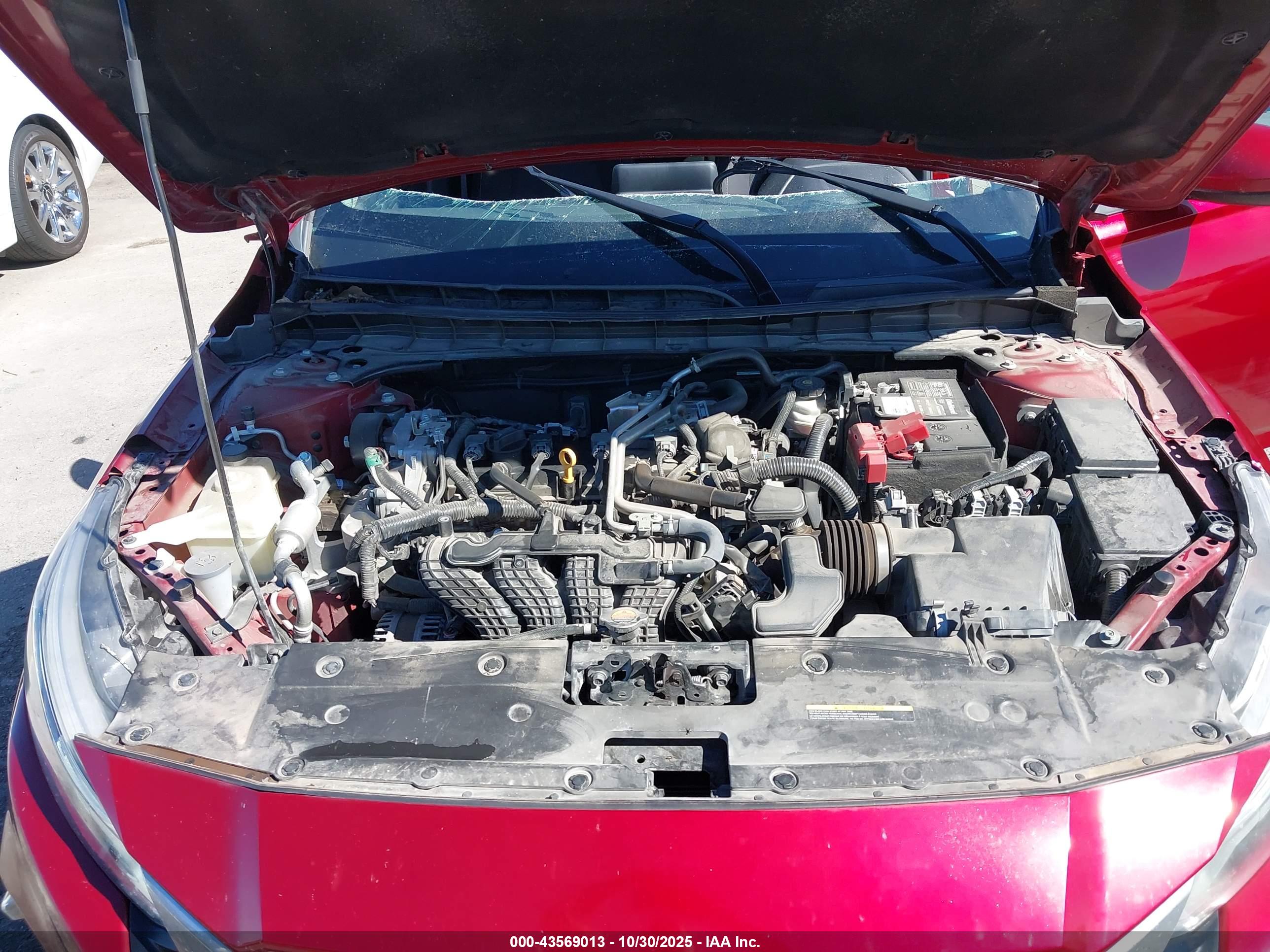 NISSAN ALTIMA image 10