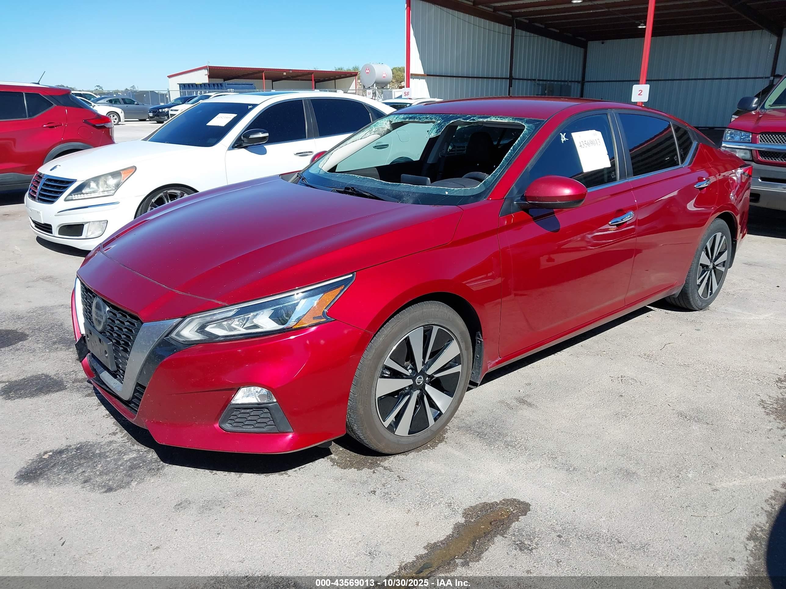 NISSAN ALTIMA image 2