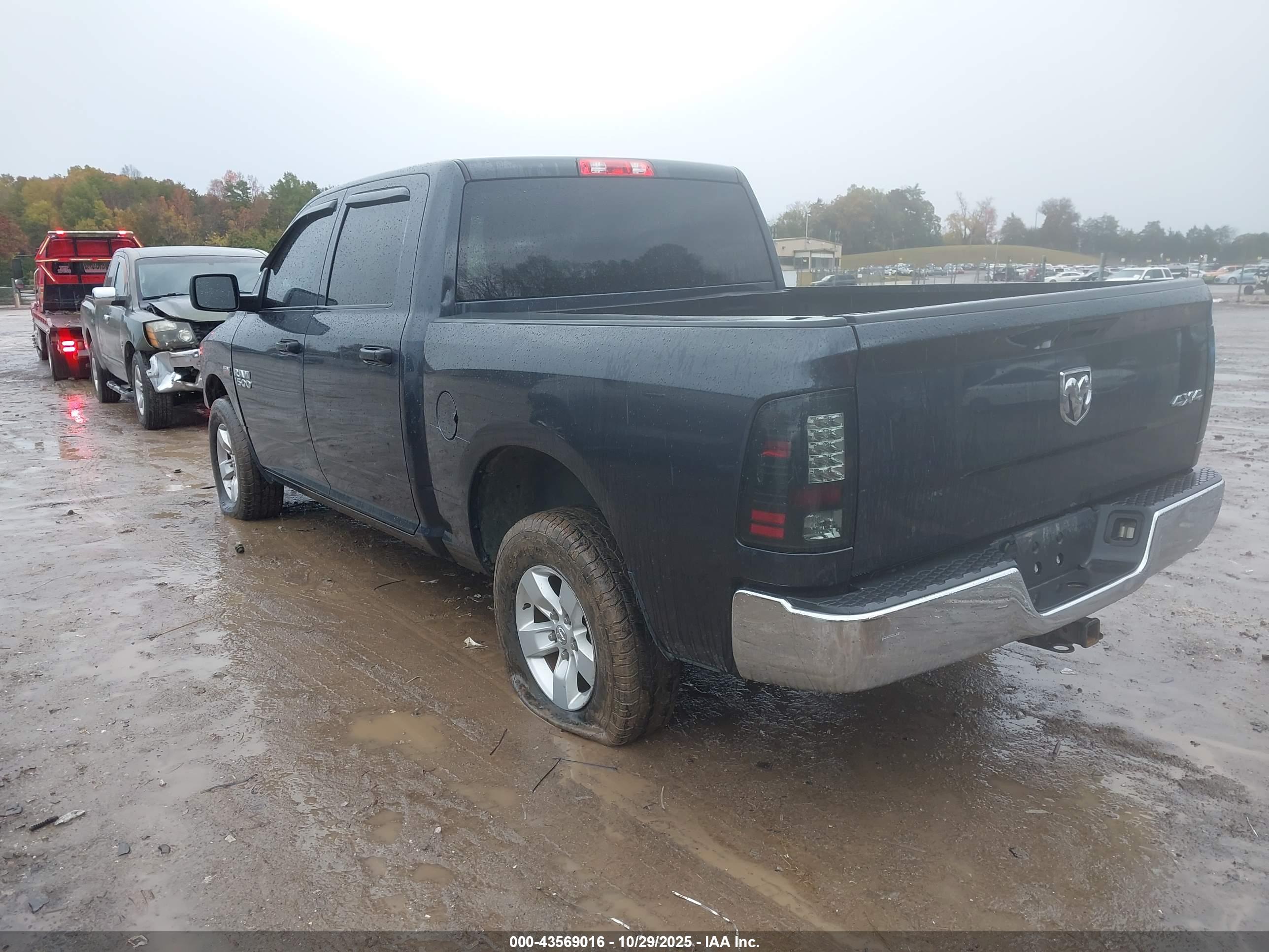 RAM 1500 image 3