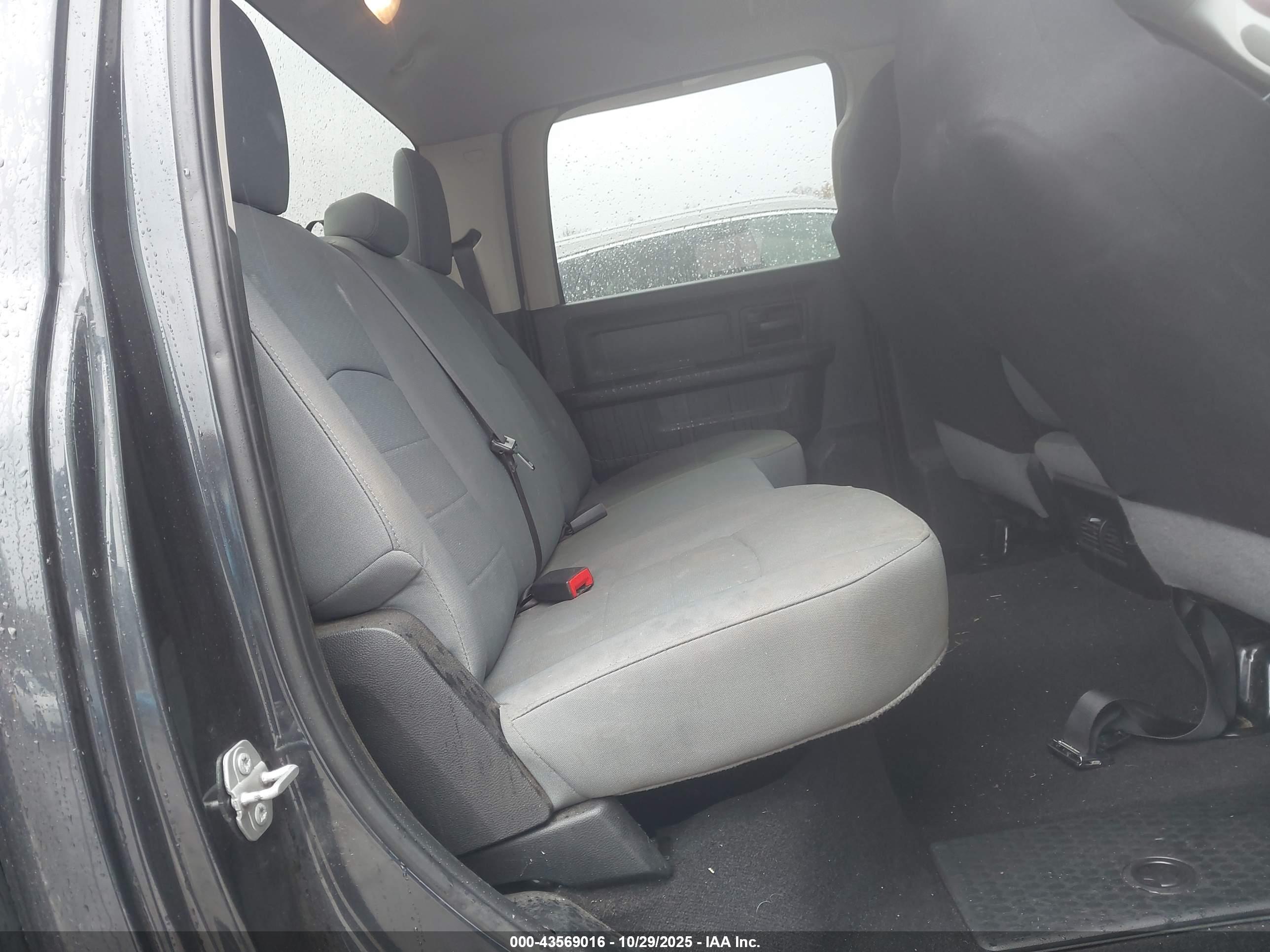 RAM 1500 image 8