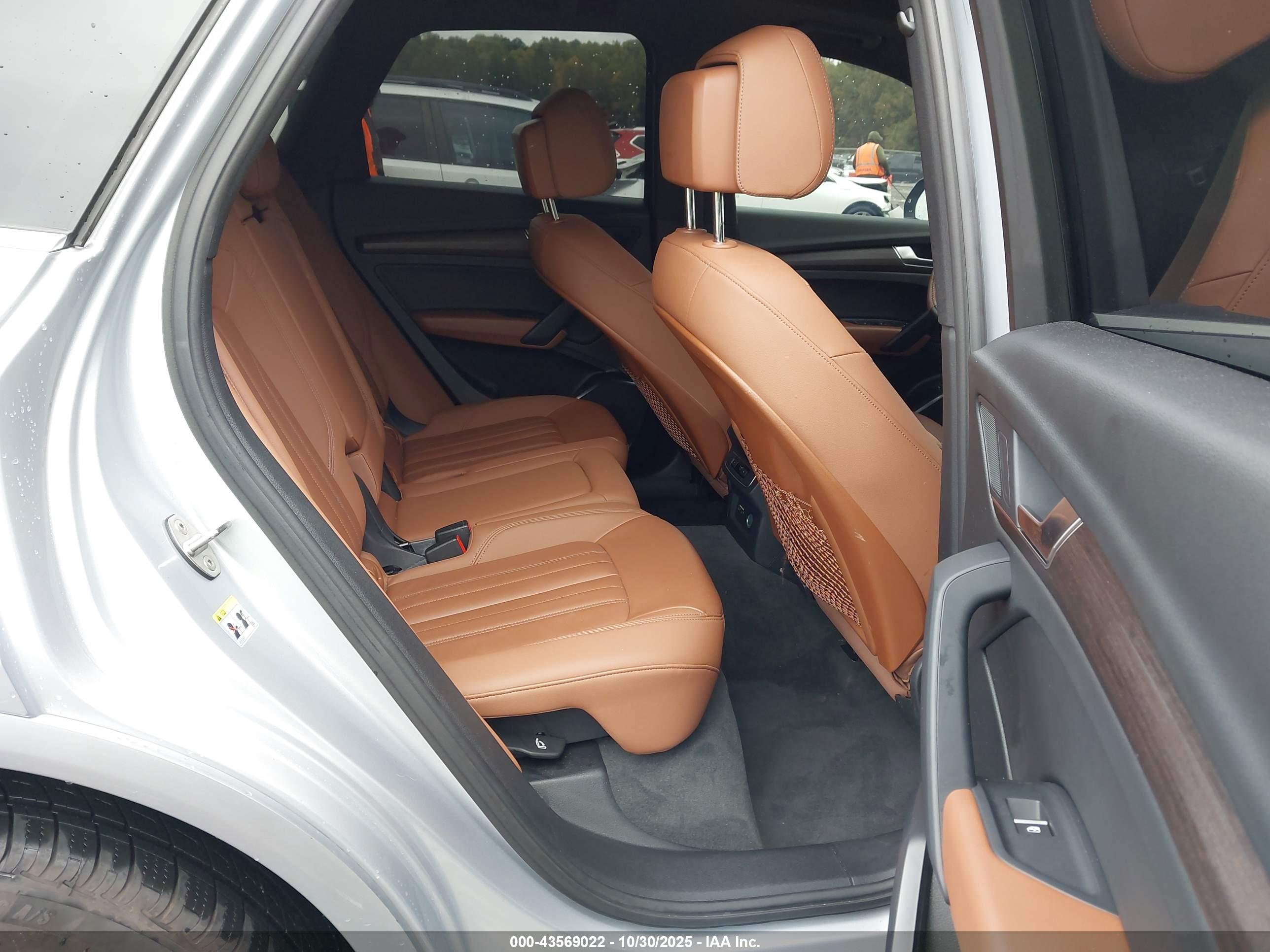 AUDI Q5 image 8