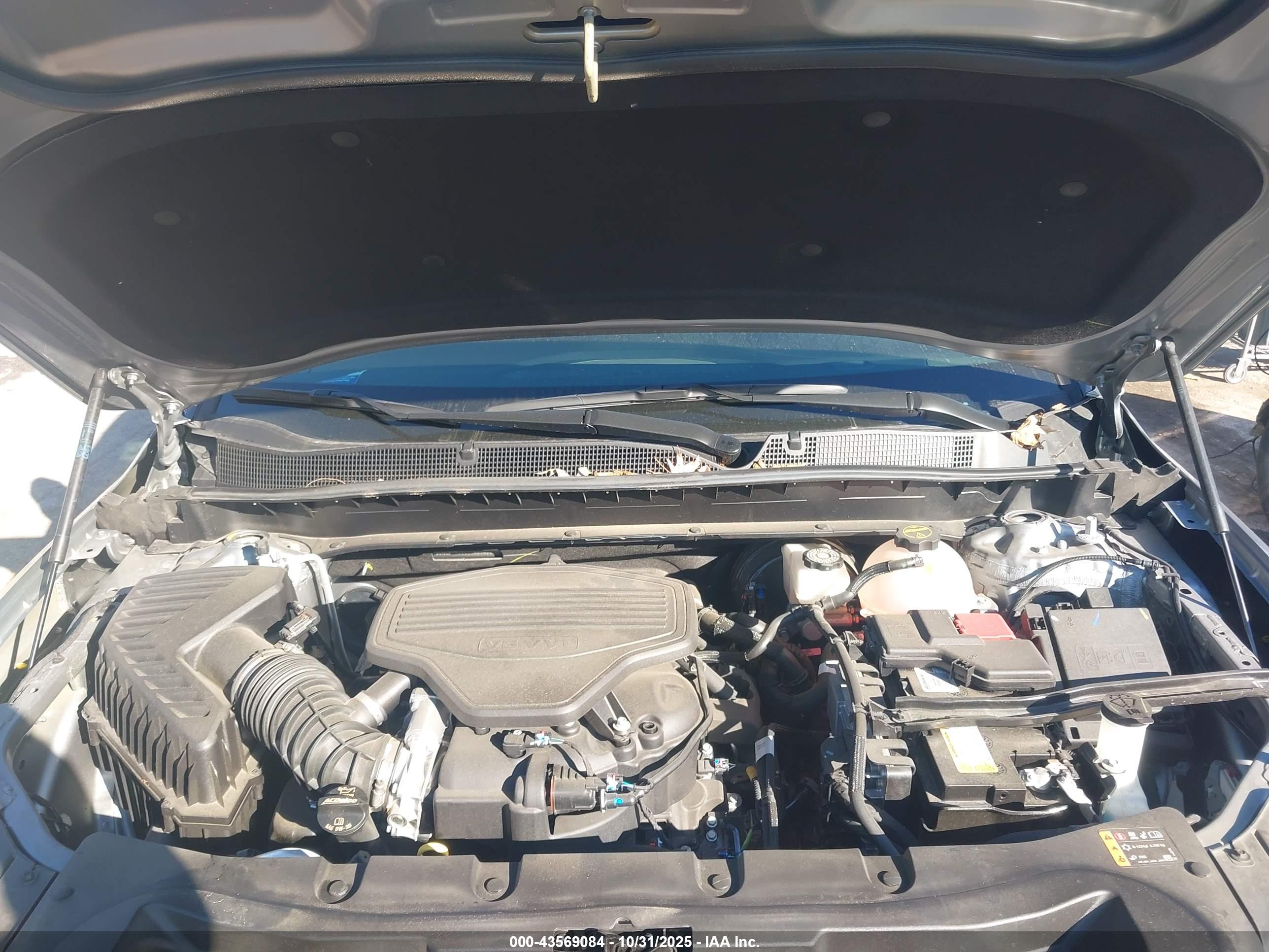 CHEVROLET BLAZER image 10