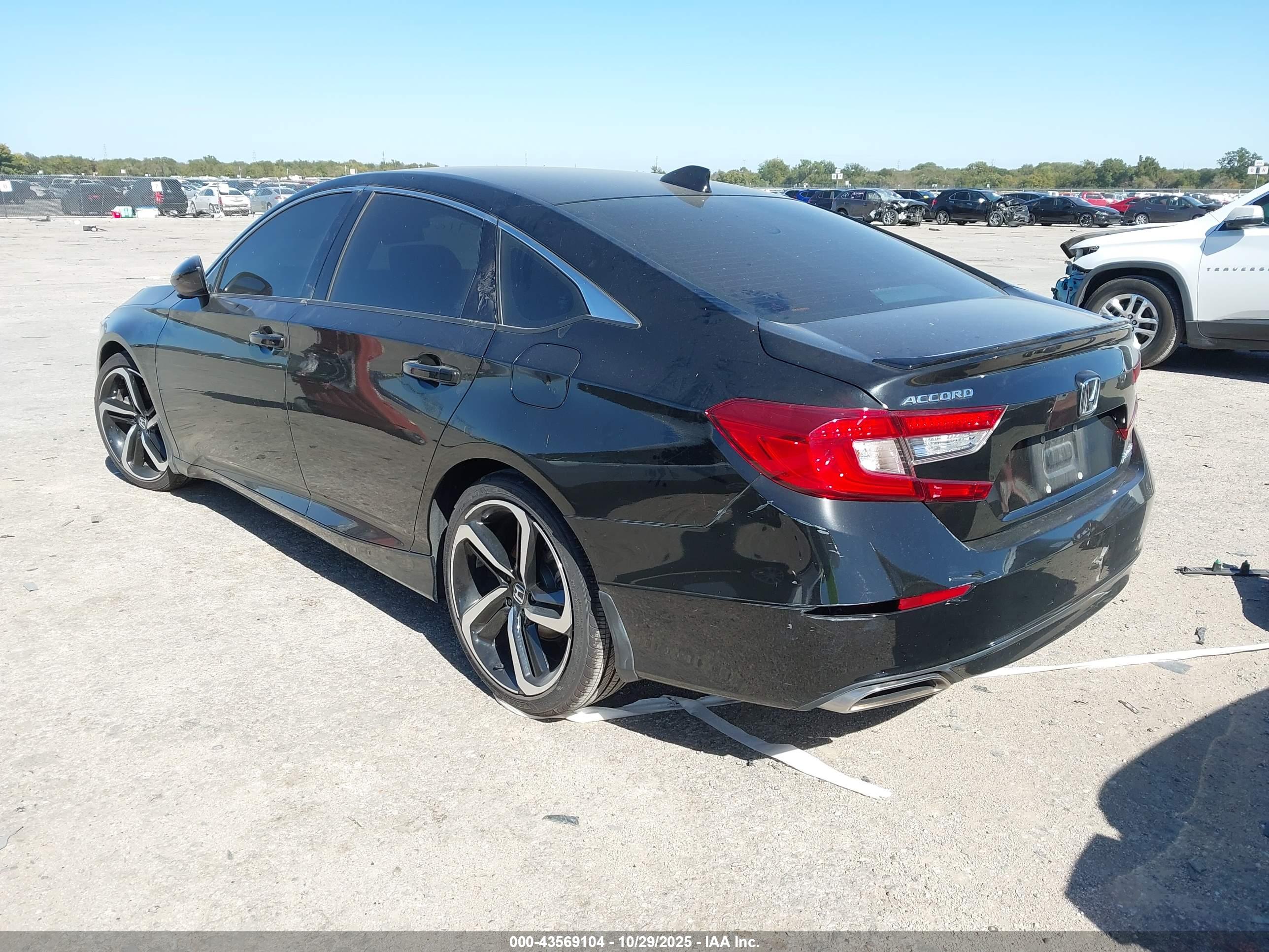 HONDA ACCORD image 3