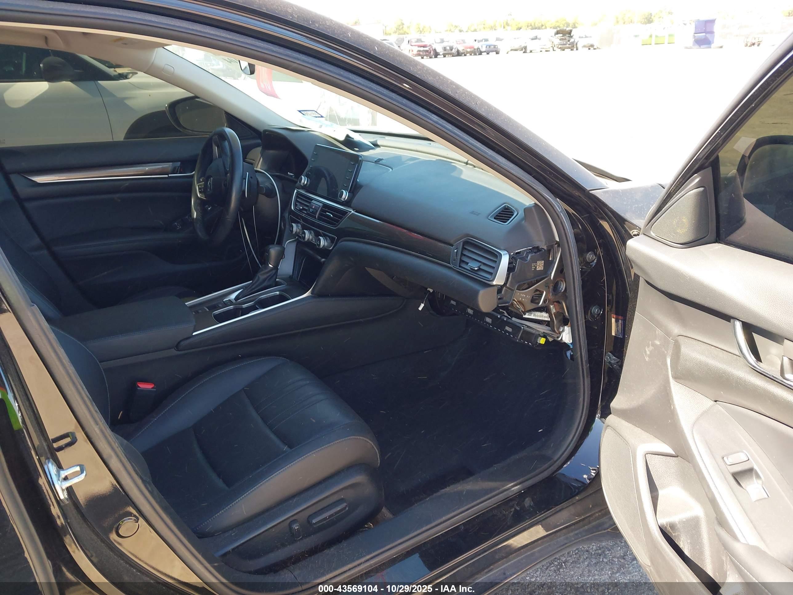 HONDA ACCORD image 5