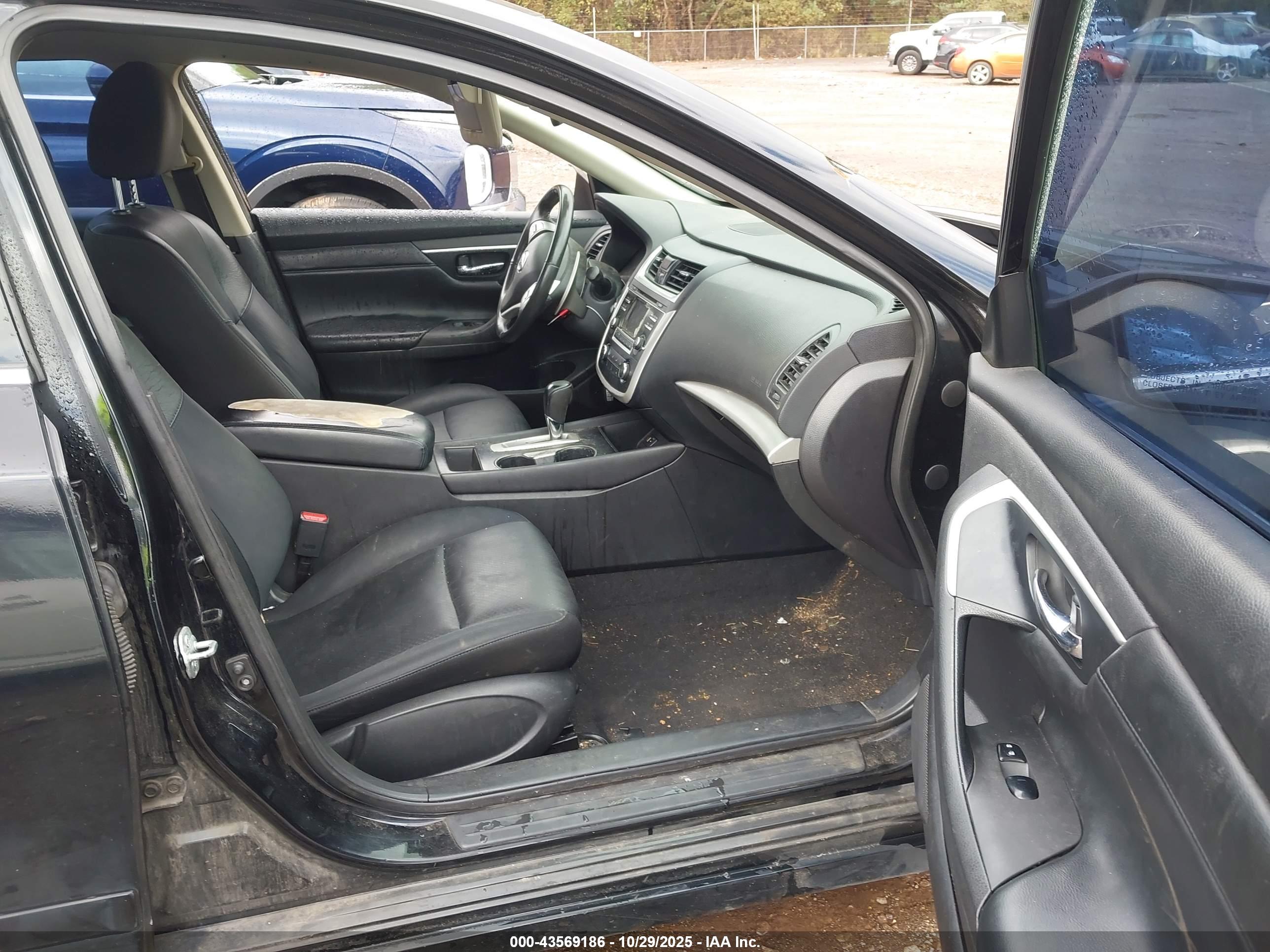 NISSAN ALTIMA image 5