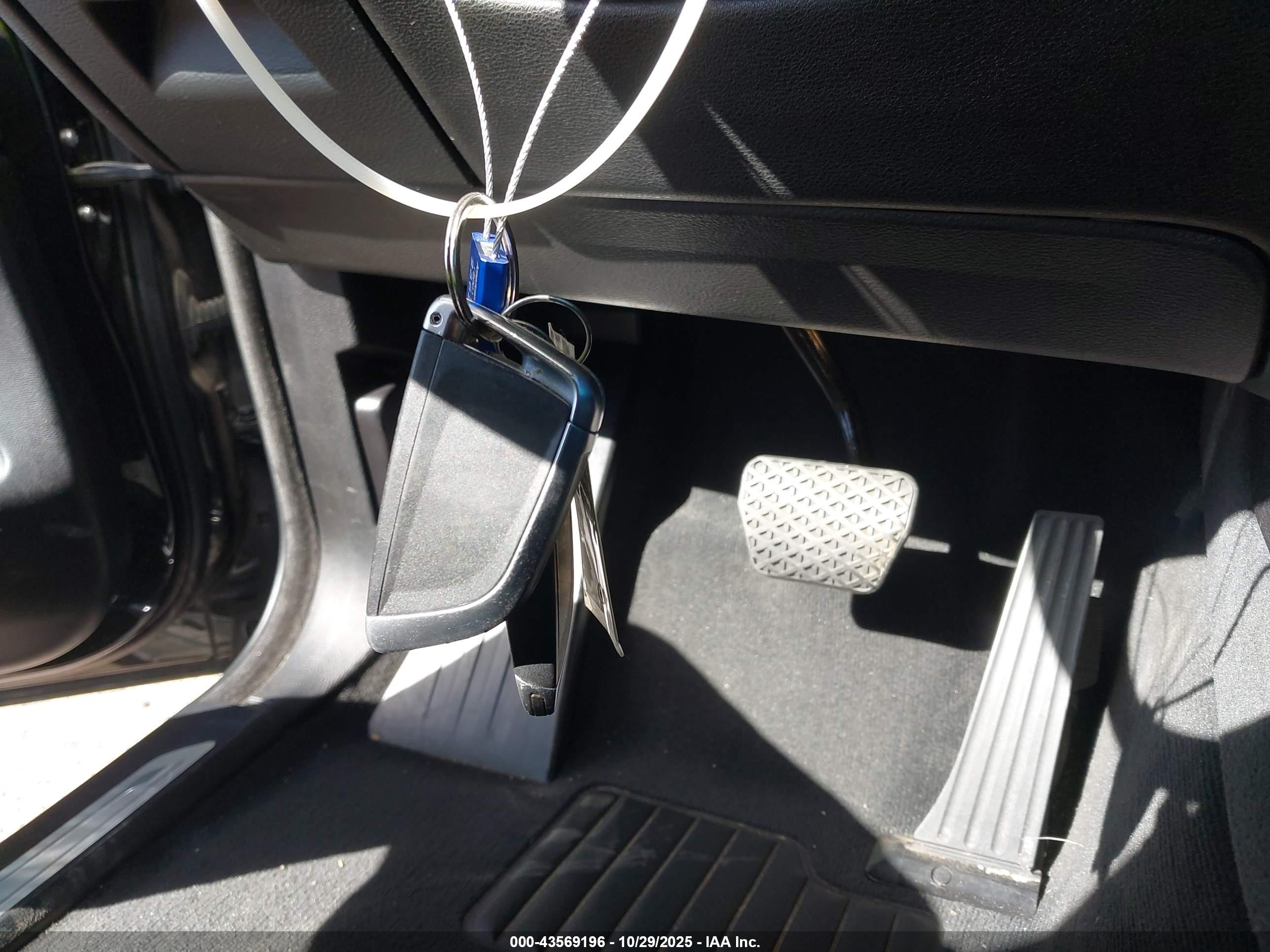 BMW X5 image 11