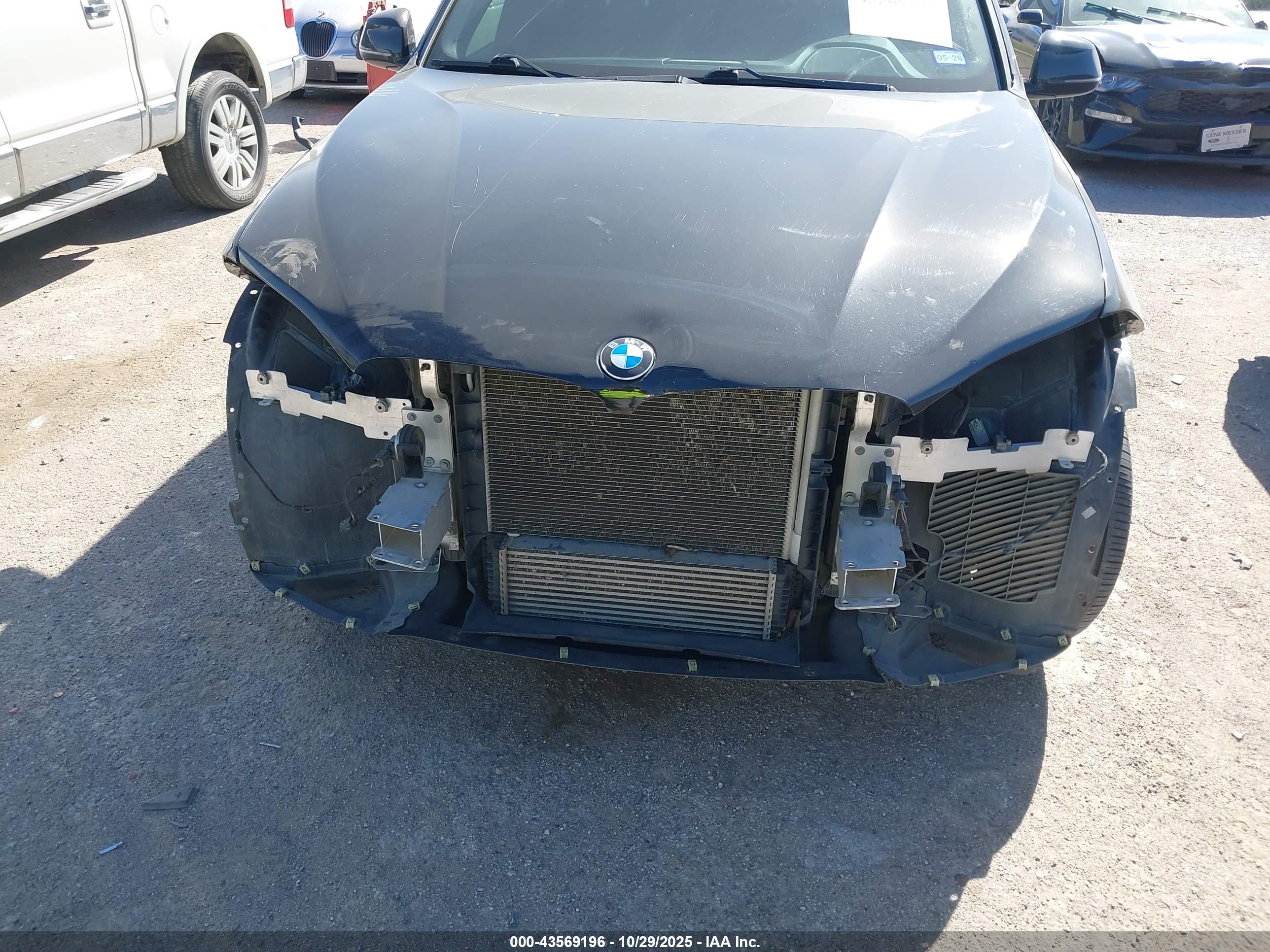 BMW X5 image 6
