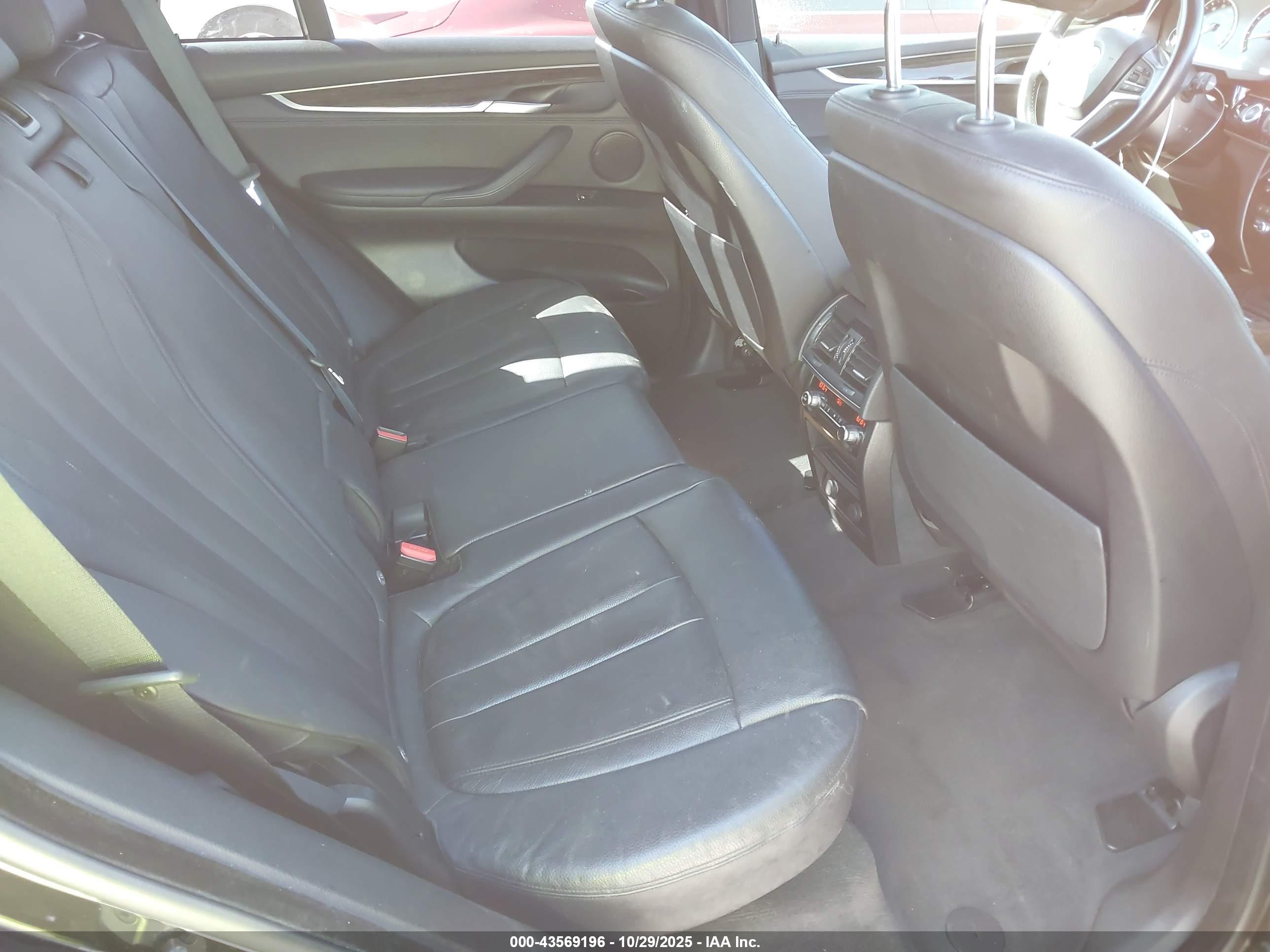 BMW X5 image 8