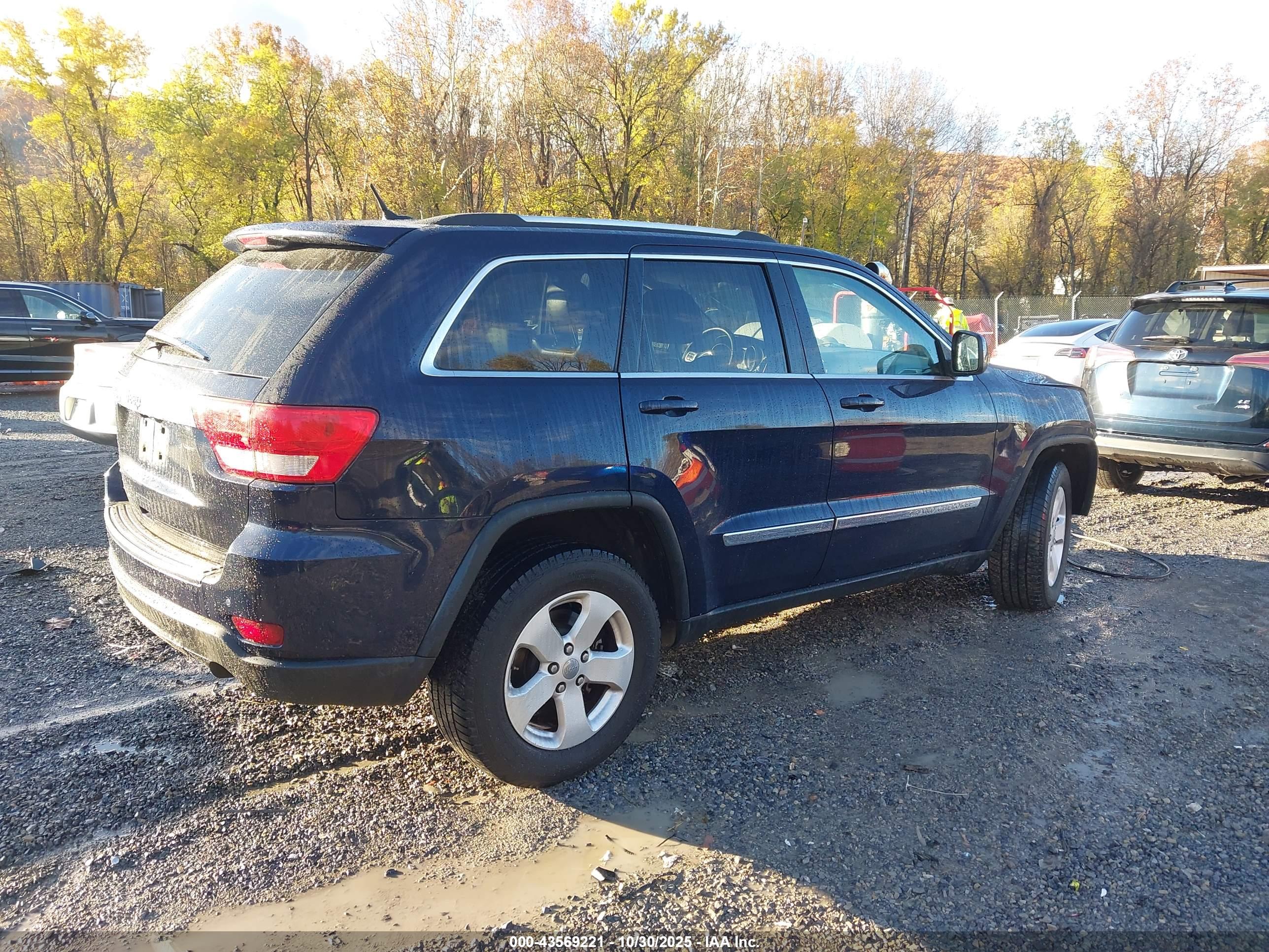 JEEP GRAND image 4