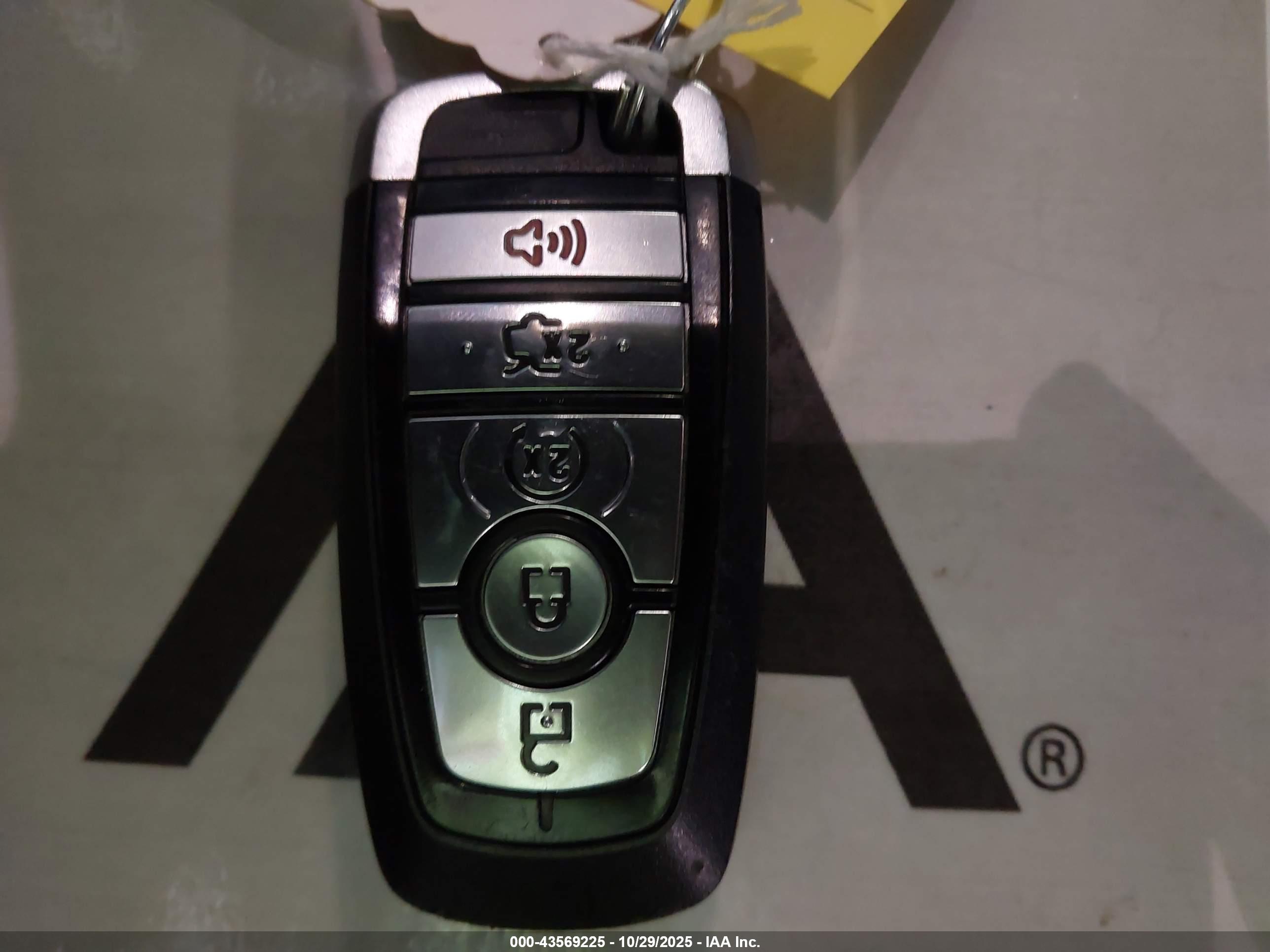 FORD EDGE image 11