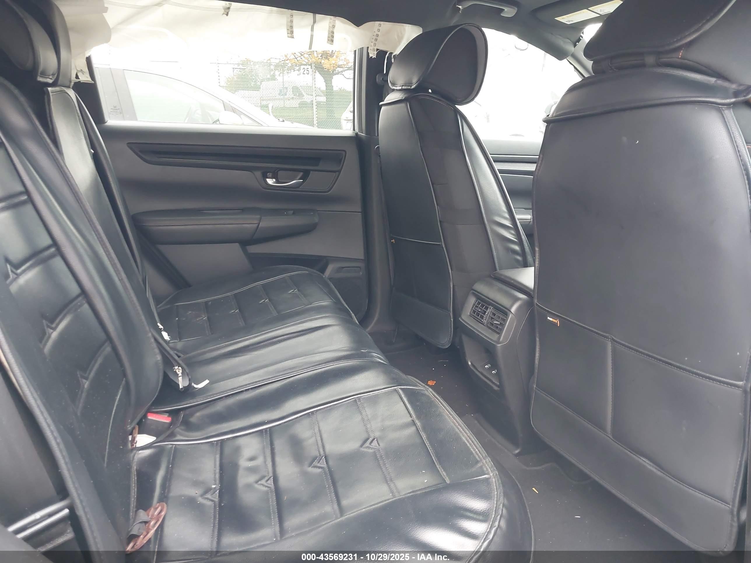 HONDA CR-V image 8