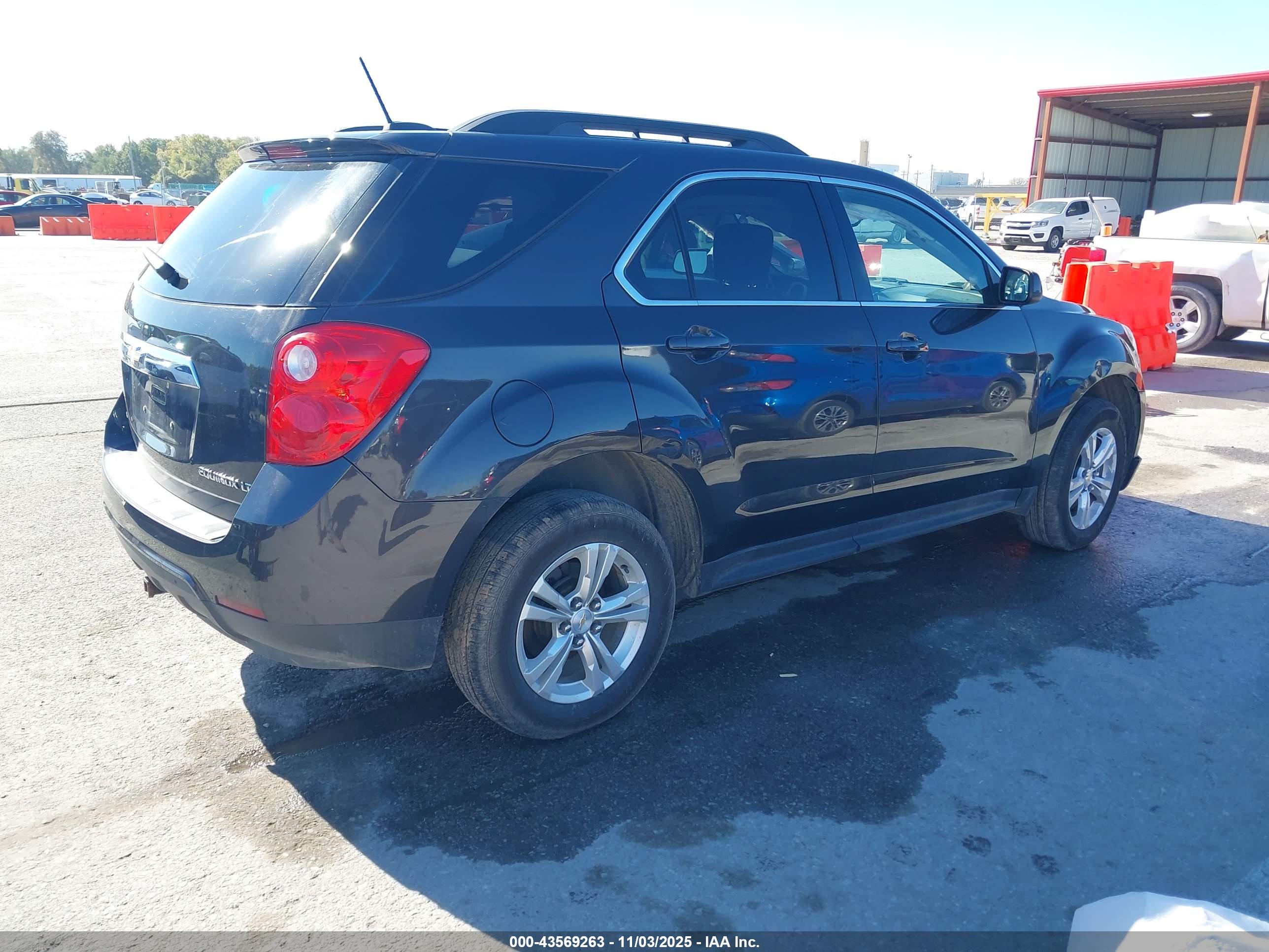 CHEVROLET EQUINOX image 4