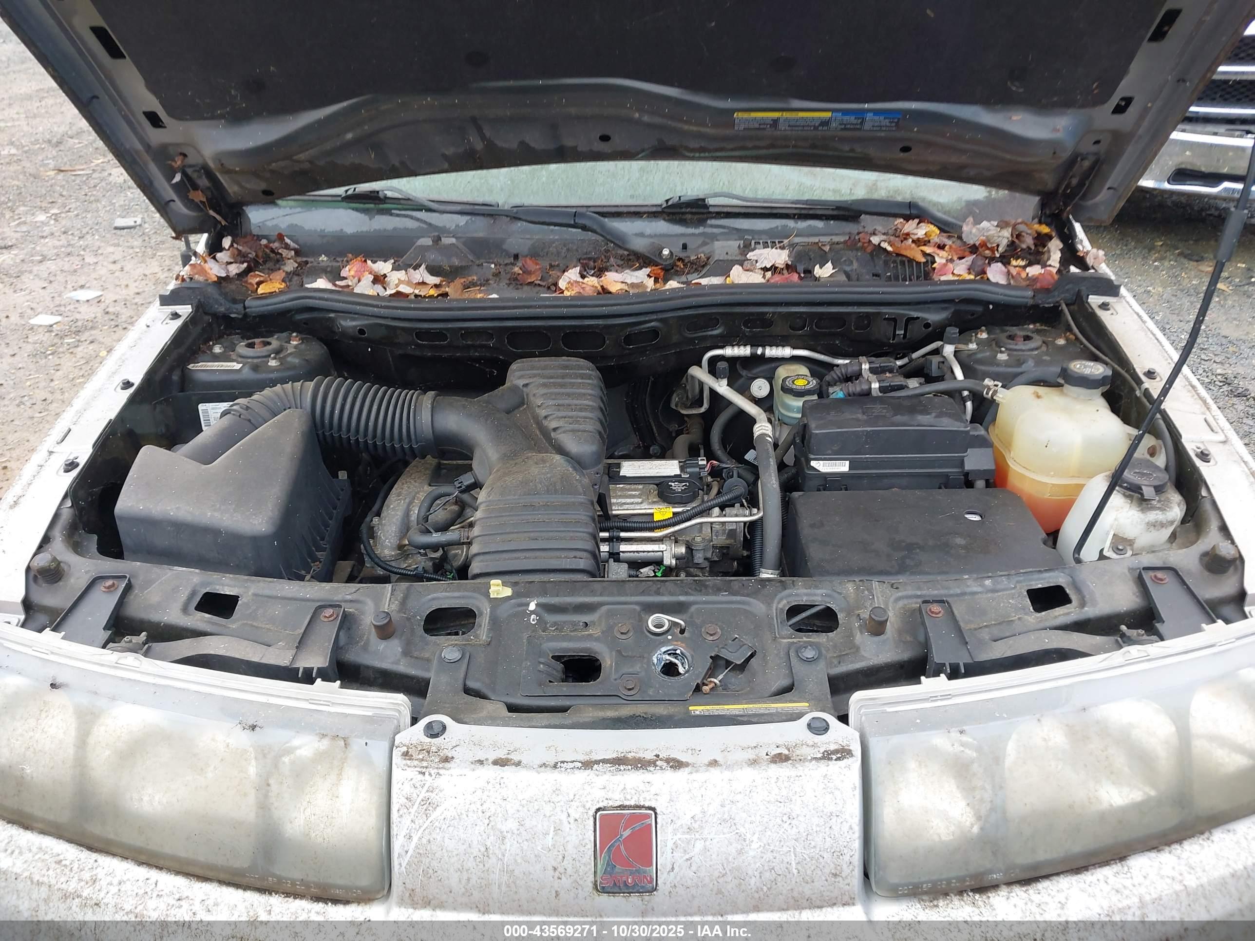 SATURN VUE image 10