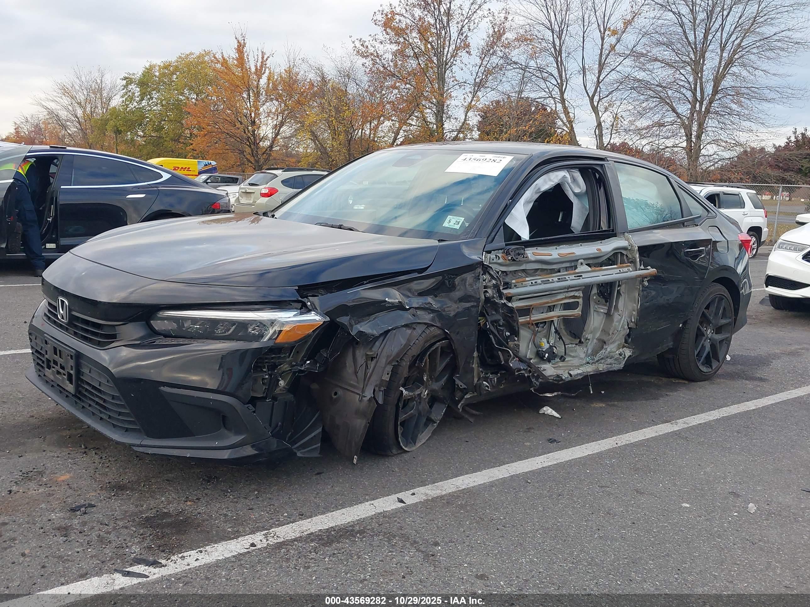 HONDA CIVIC image 2