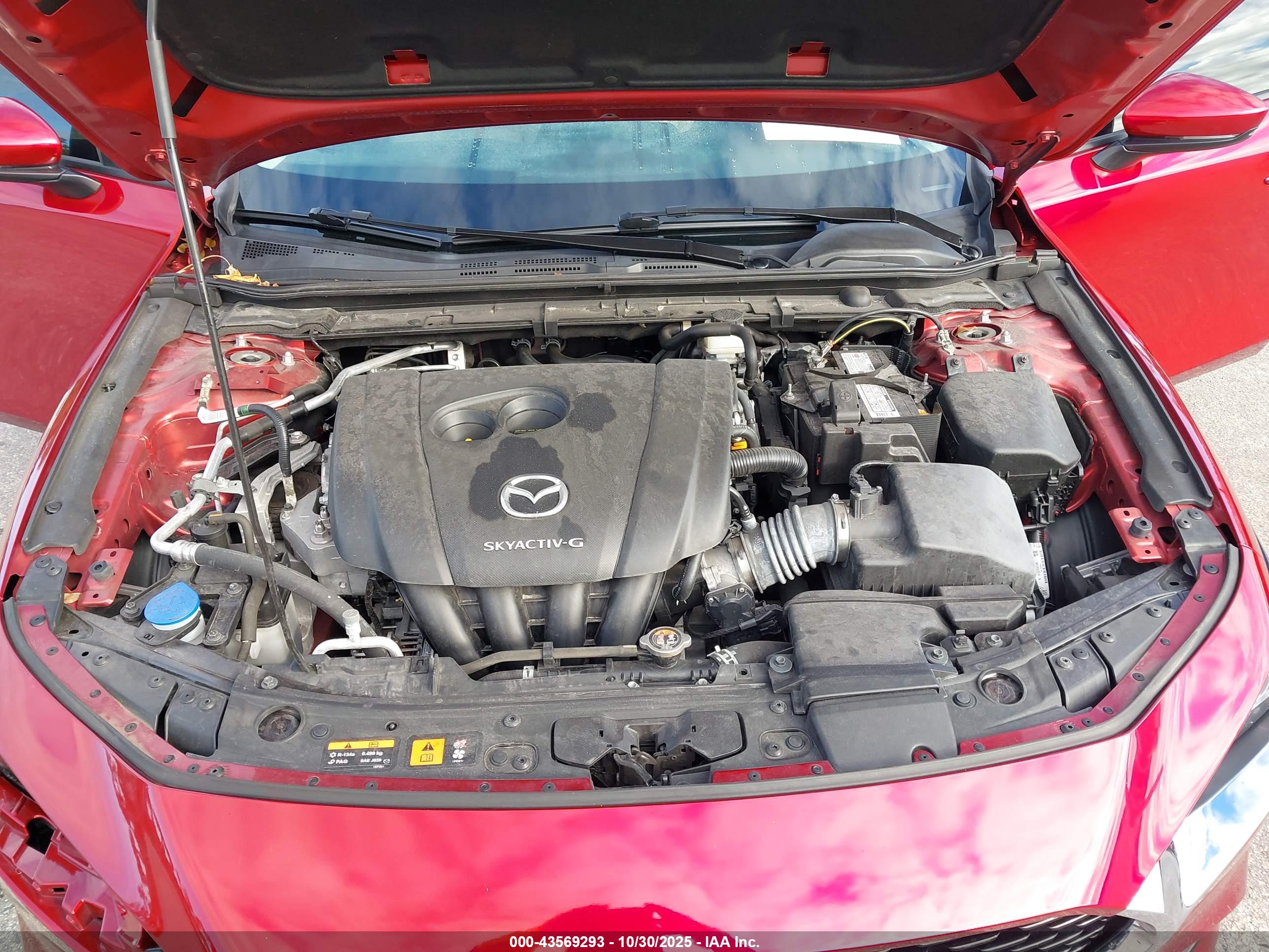 MAZDA MAZDA3 image 10