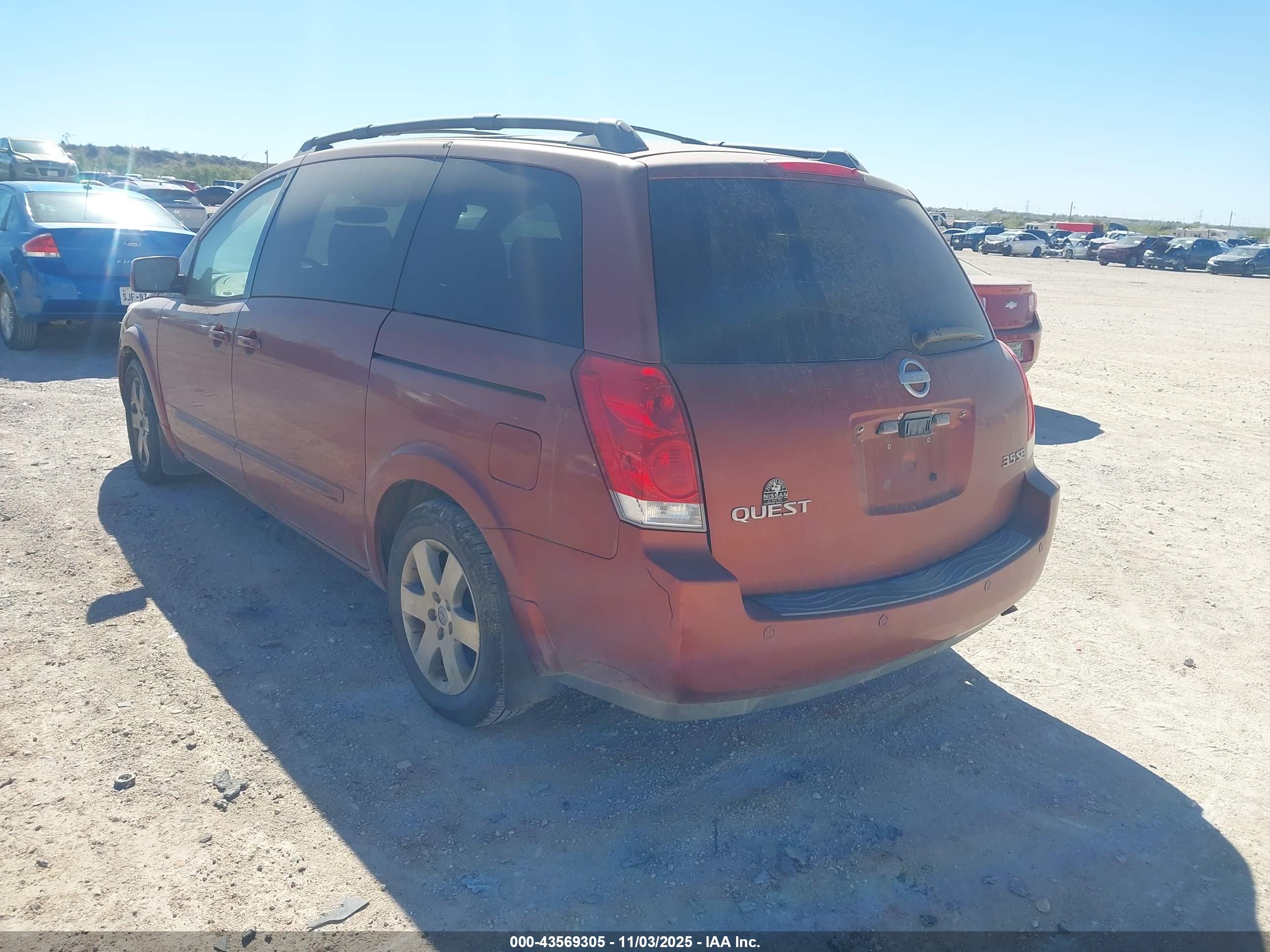 NISSAN QUEST image 3