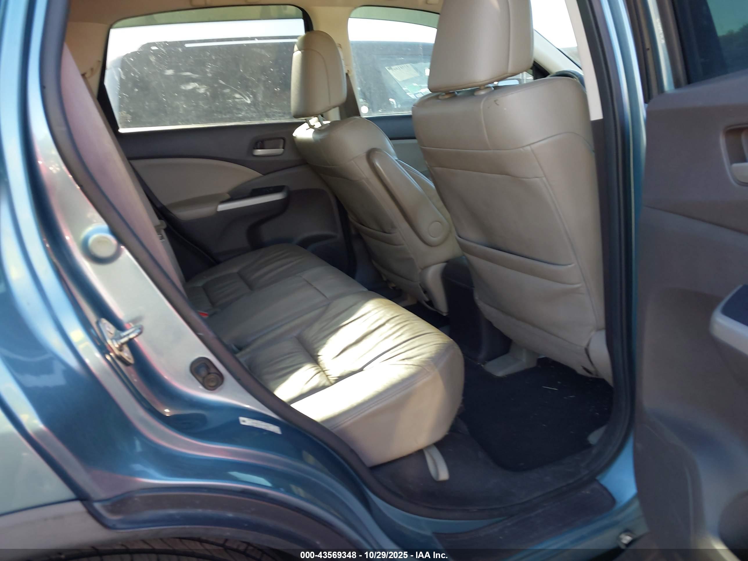 HONDA CR-V image 8