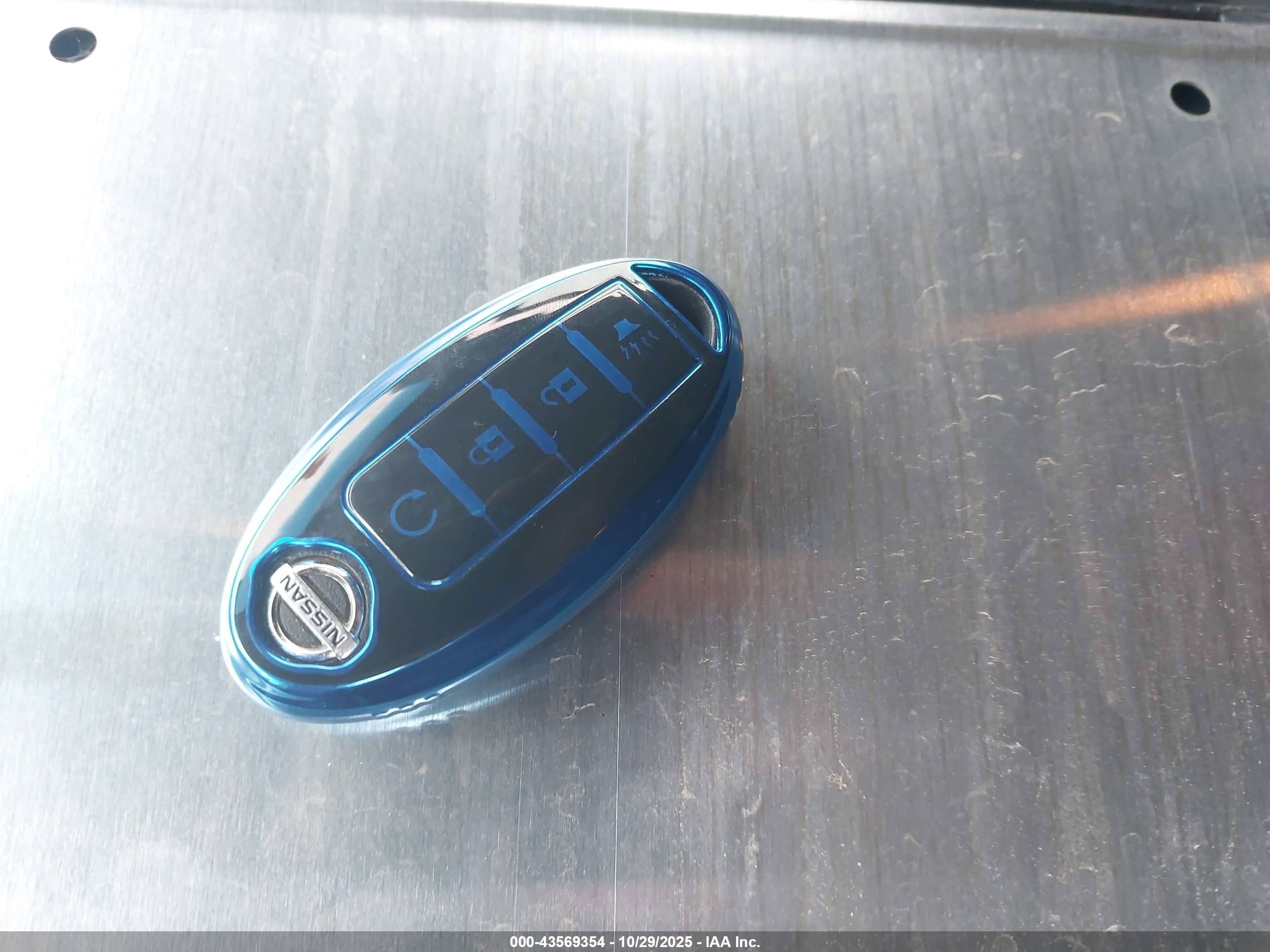NISSAN PATHFINDER image 11