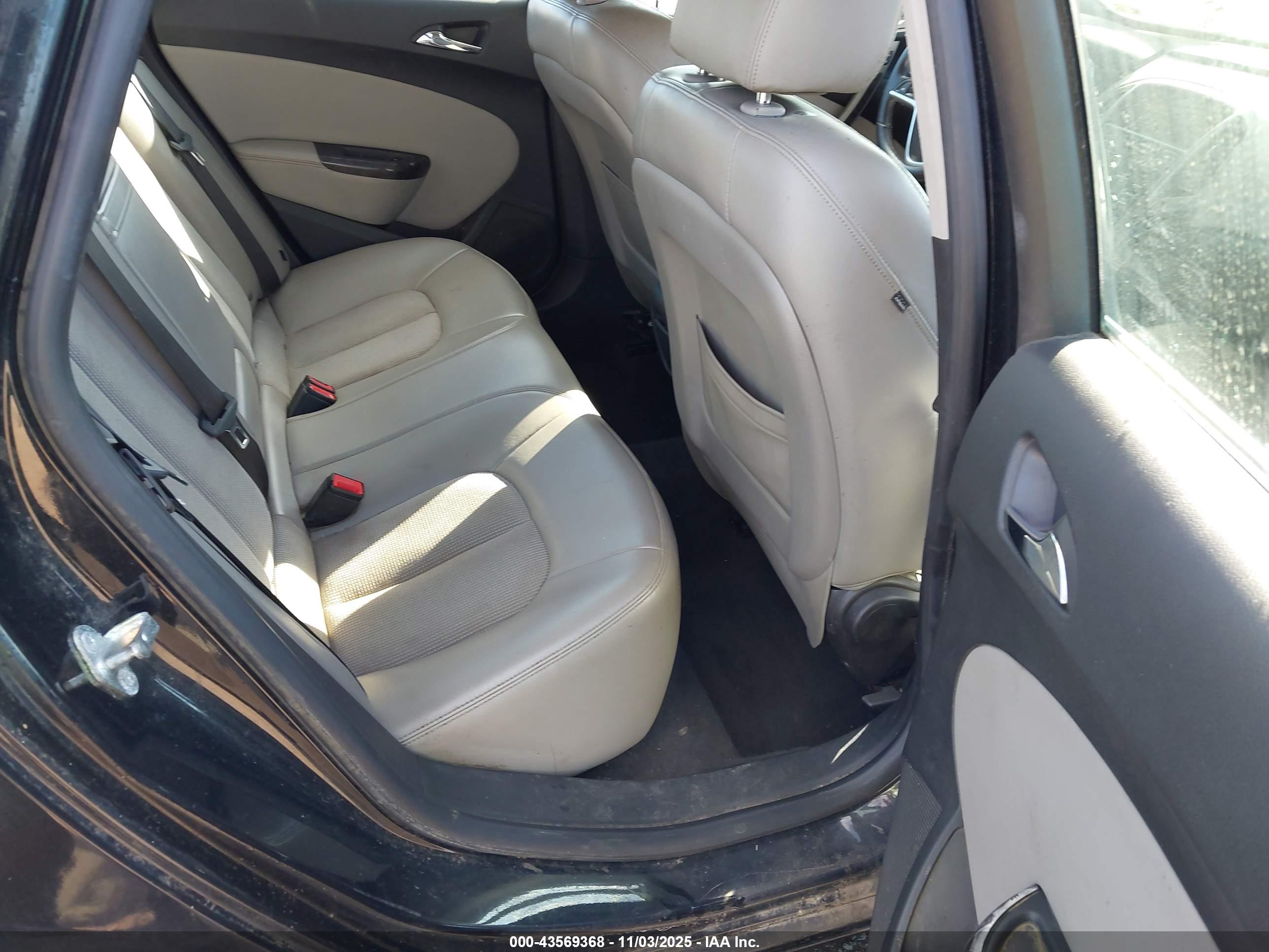 BUICK VERANO image 8