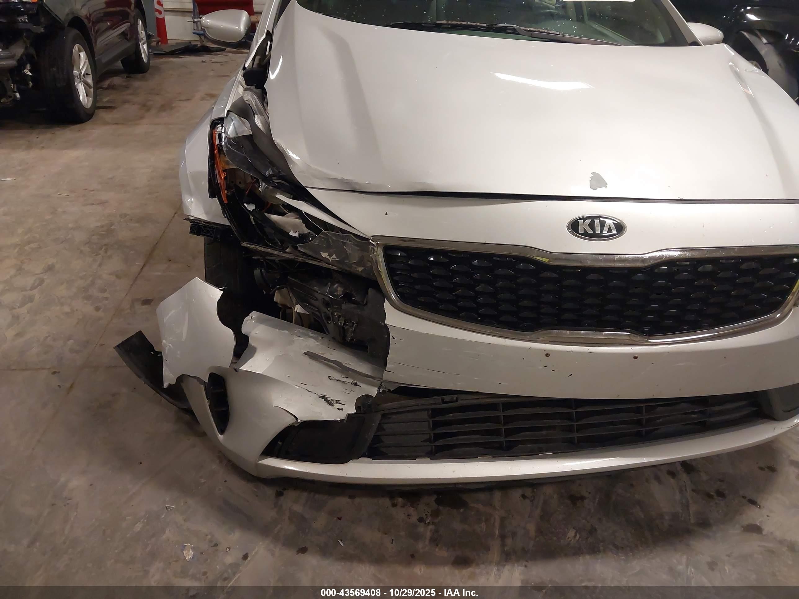 KIA FORTE image 6