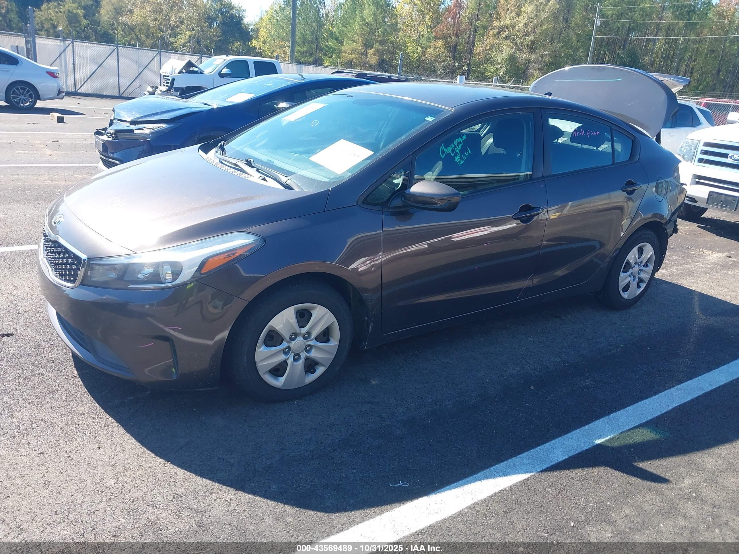 KIA FORTE image 2