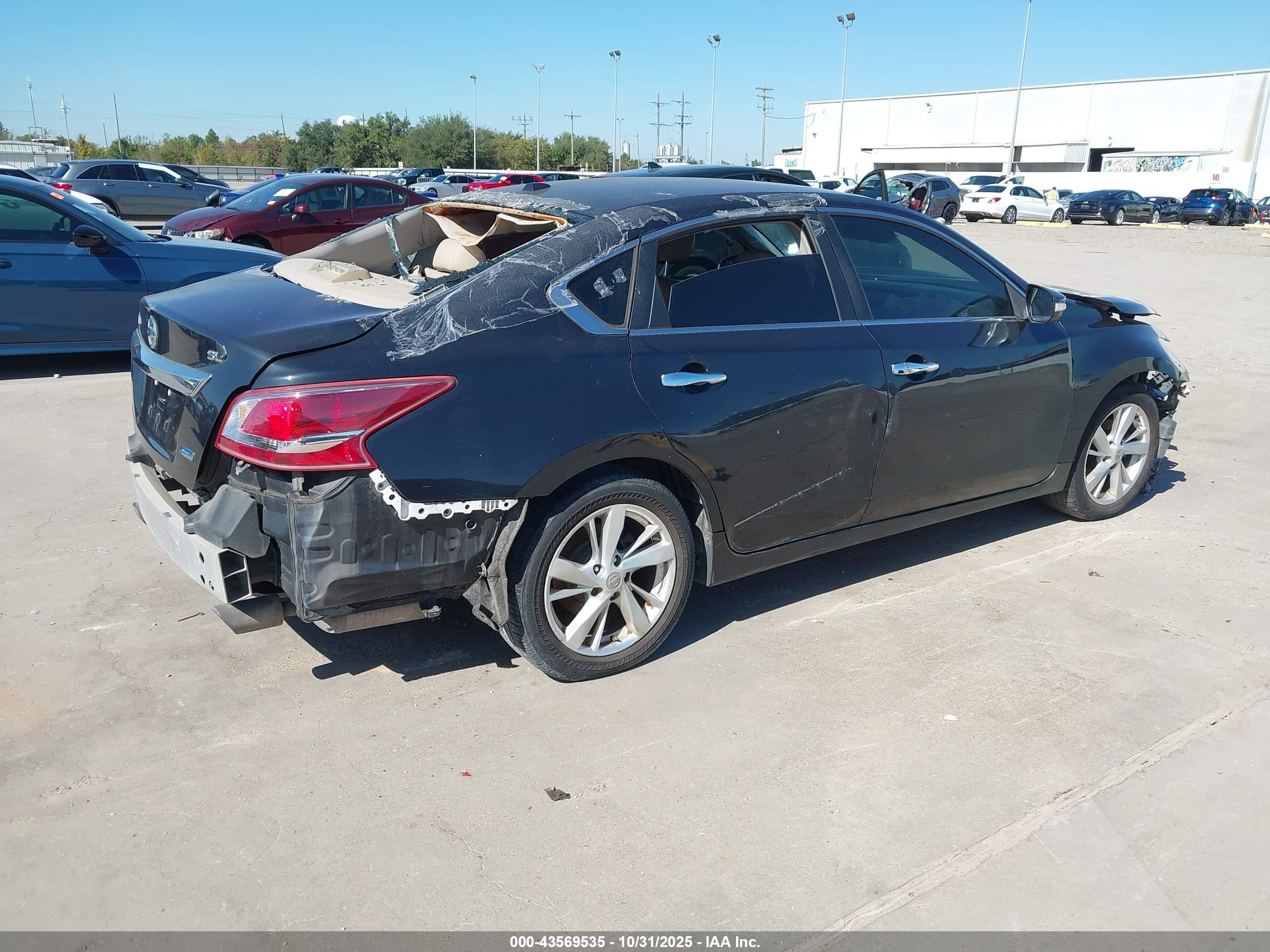 NISSAN ALTIMA image 4