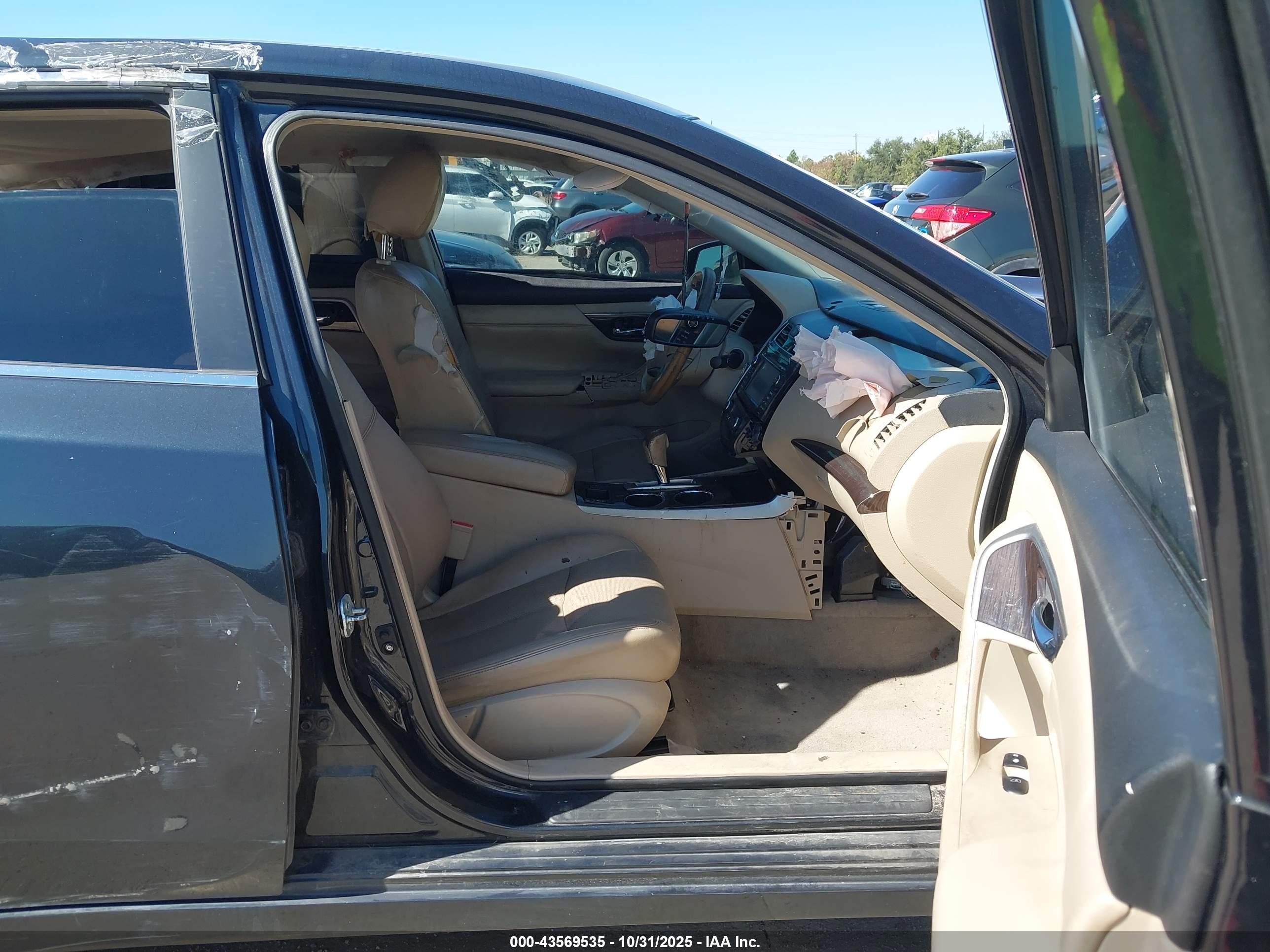 NISSAN ALTIMA image 5
