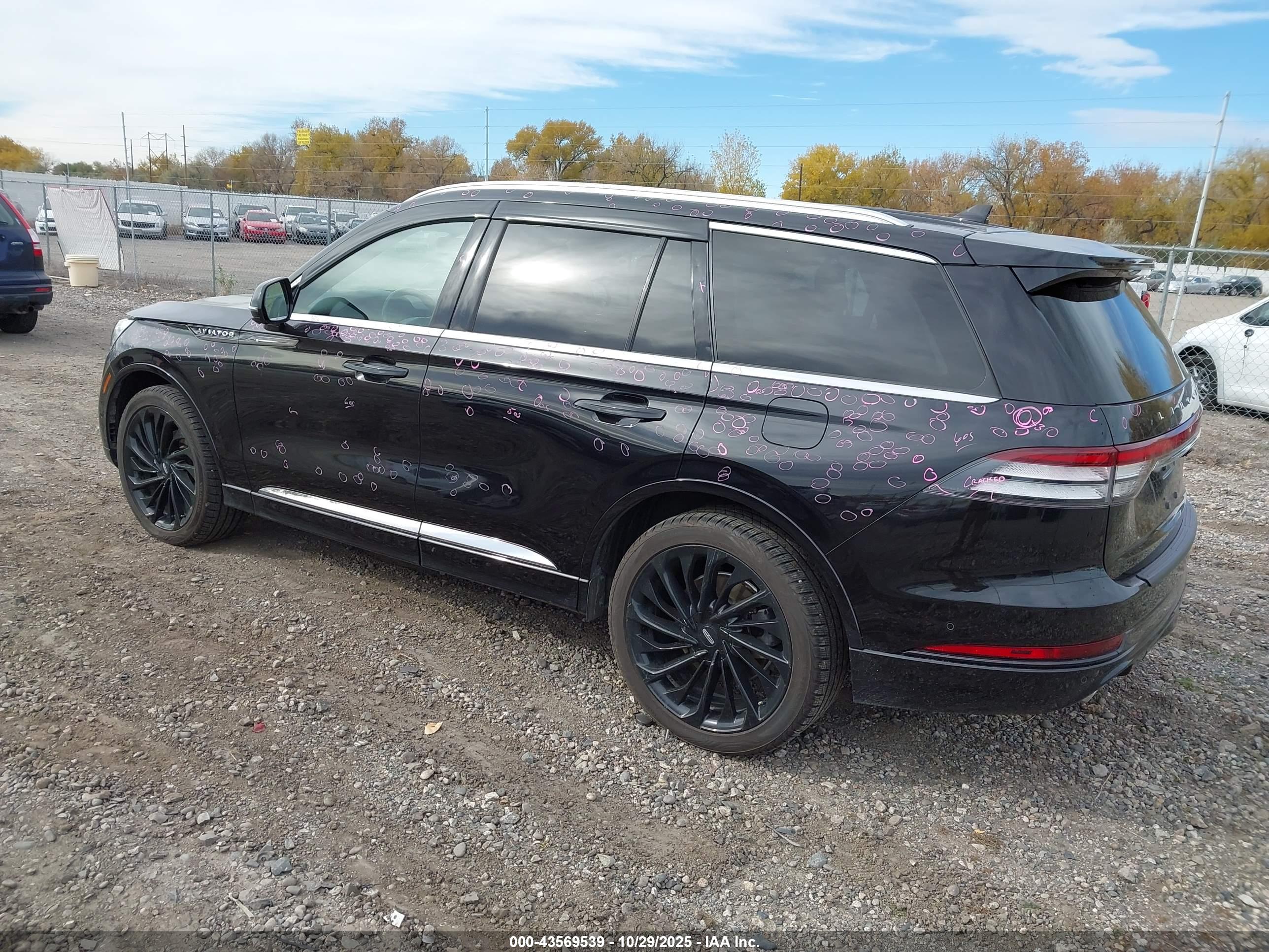 LINCOLN AVIATOR image 3