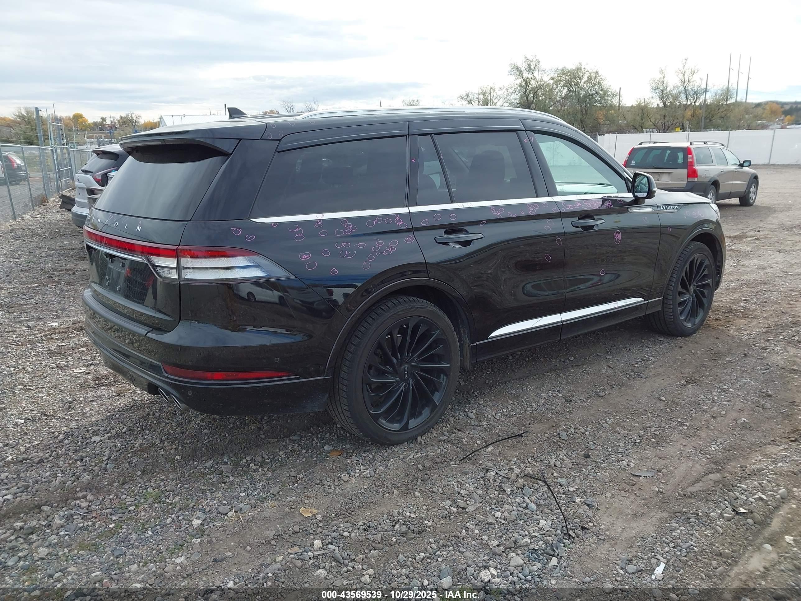 LINCOLN AVIATOR image 4