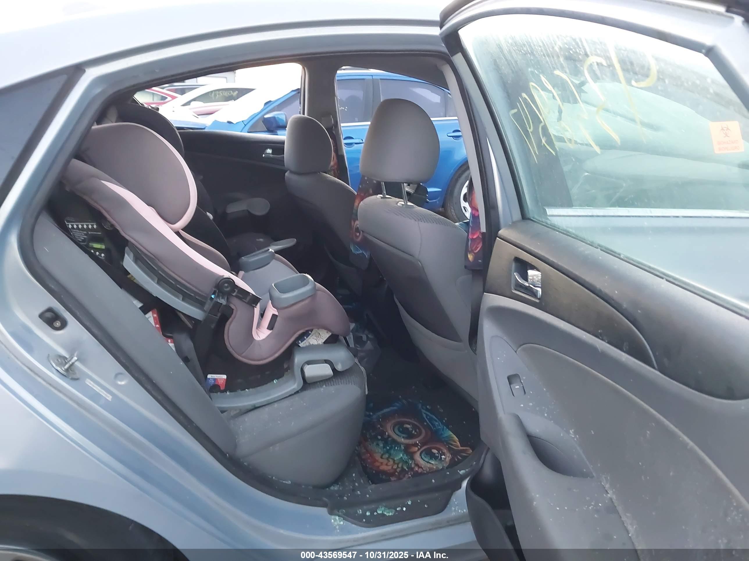 HYUNDAI SONATA image 8