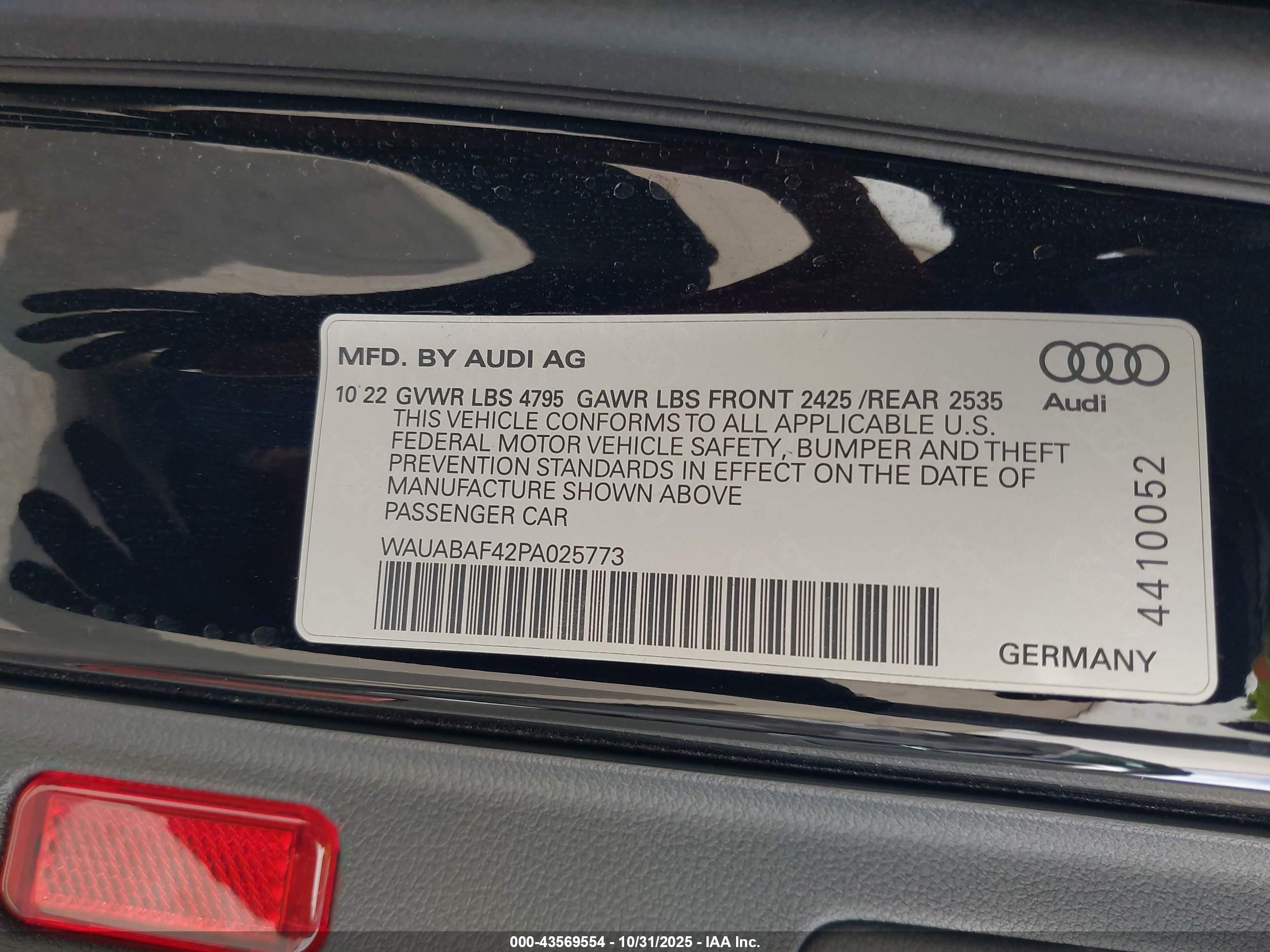 AUDI A4 image 9