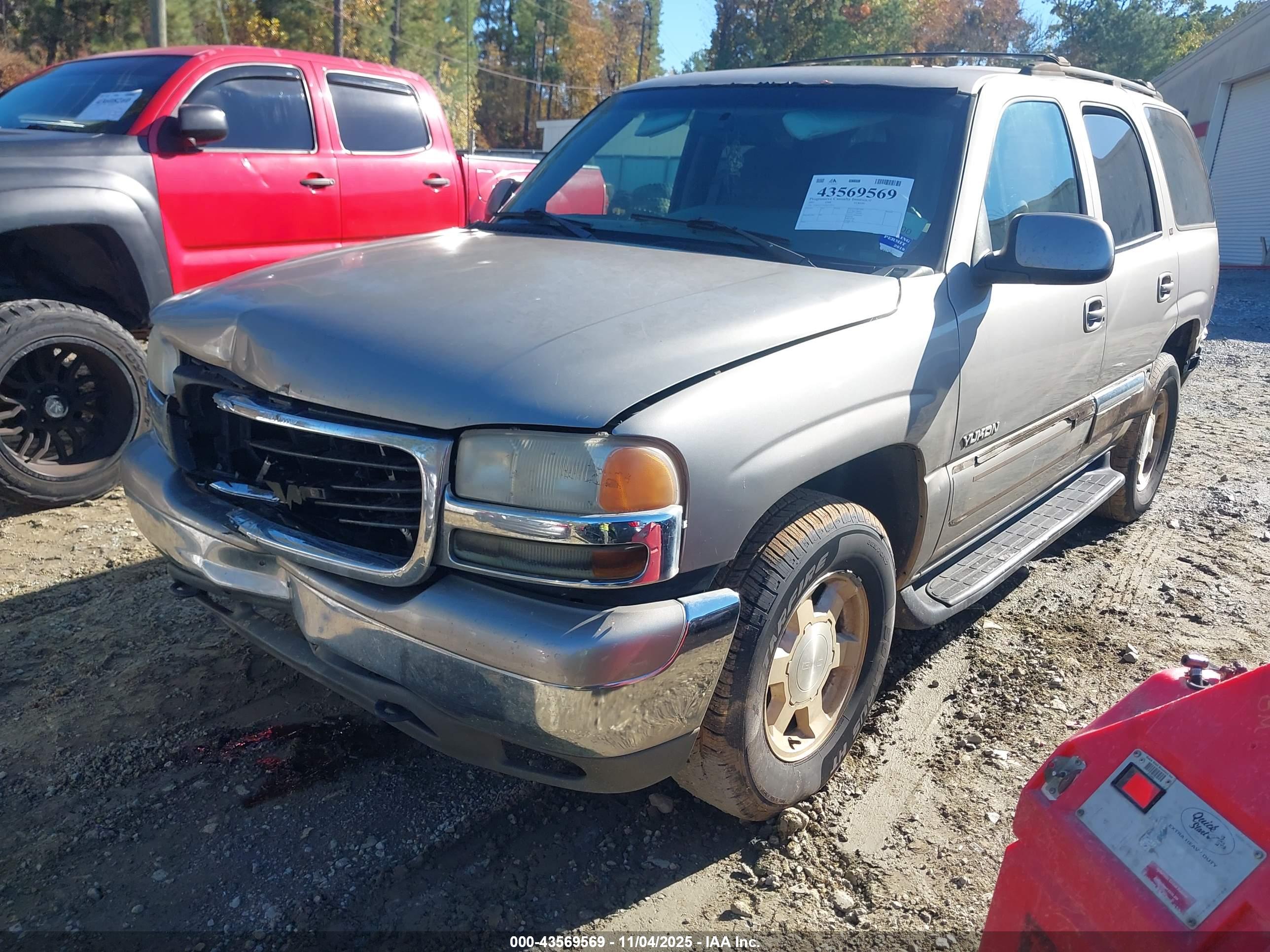 GMC YUKON image 2
