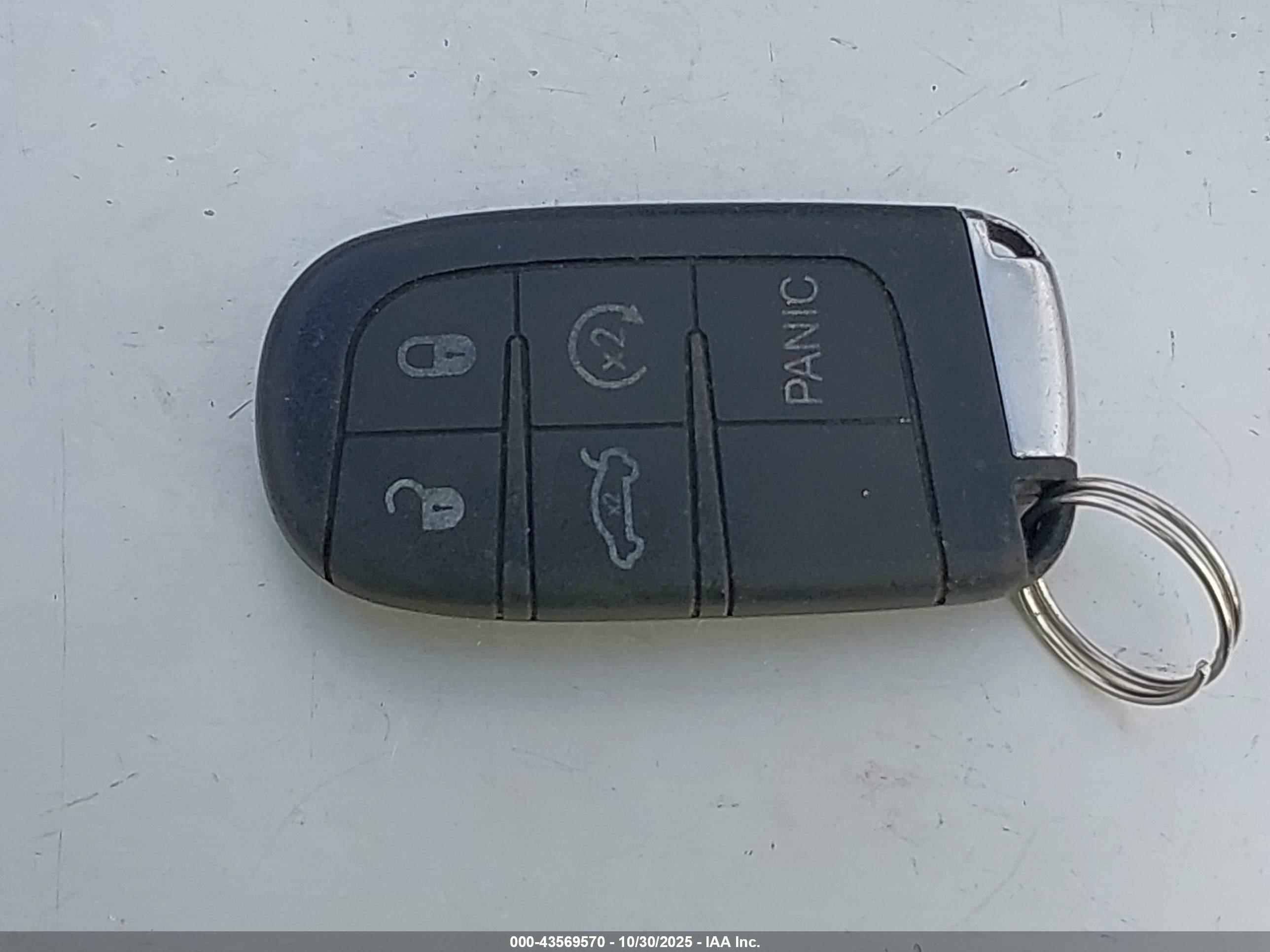JEEP GRAND image 11