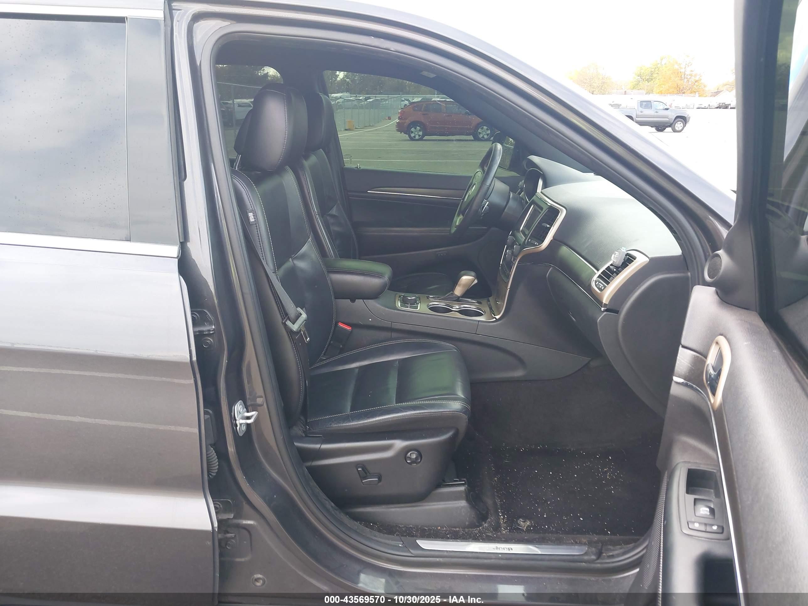 JEEP GRAND image 5